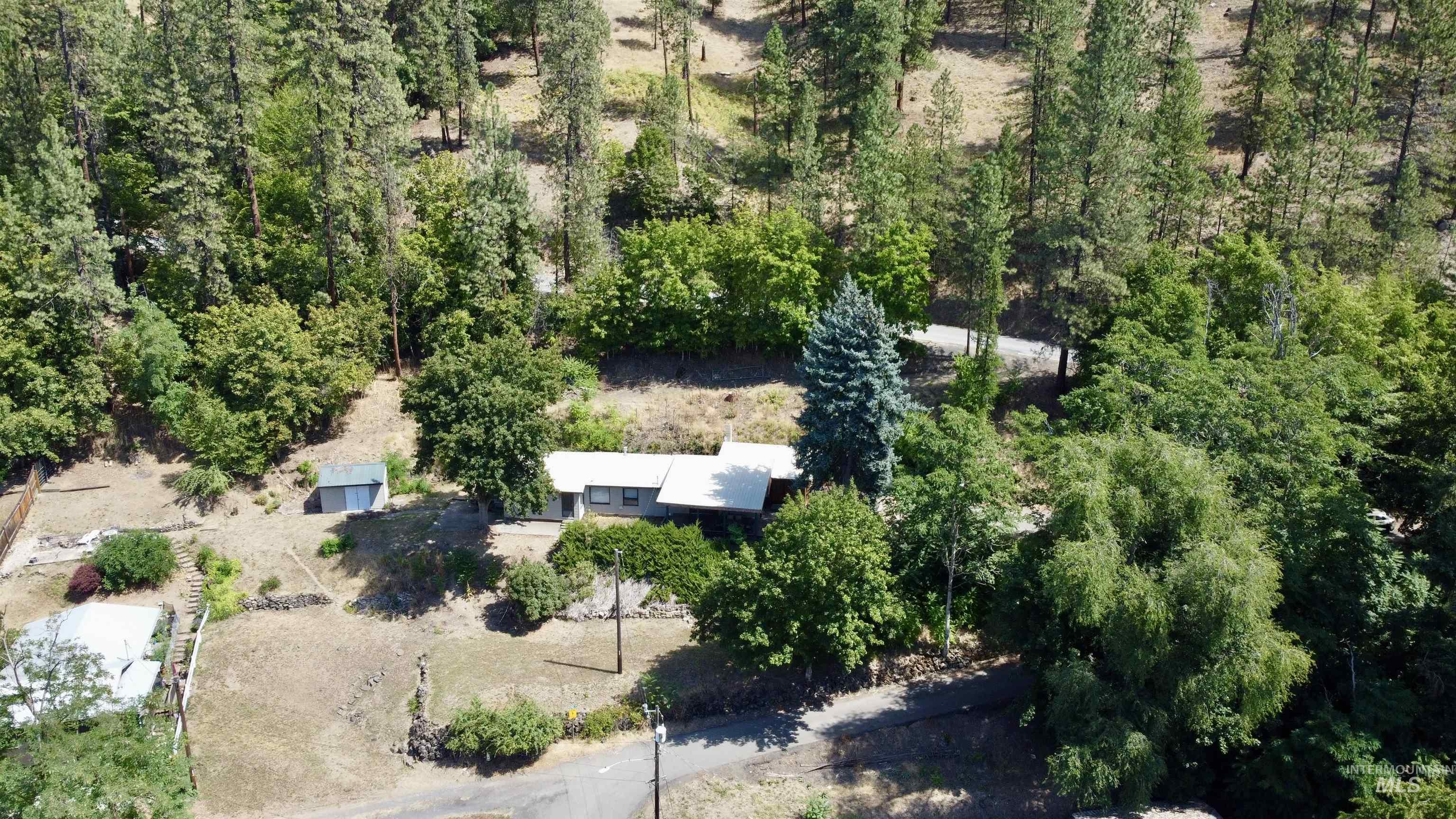 704 Floyd Avenue, Orofino, Idaho 83544, 3 Bedrooms, 2 Bathrooms, Residential For Sale, Price $368,000,MLS 98980165