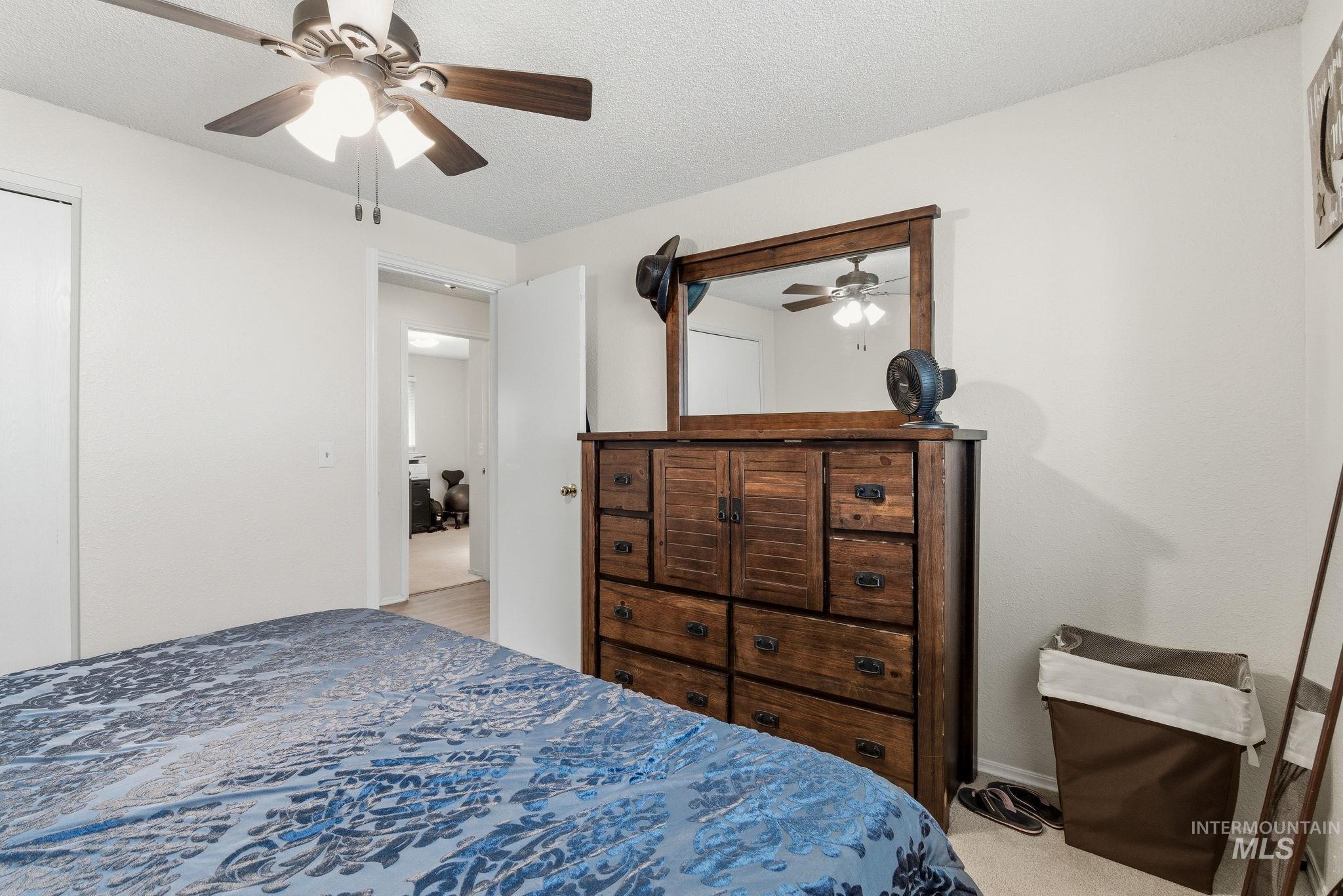 598 E Easy St, Kuna, Idaho 83634, 3 Bedrooms, 1.5 Bathrooms, Residential For Sale, Price $369,900,MLS 98980167