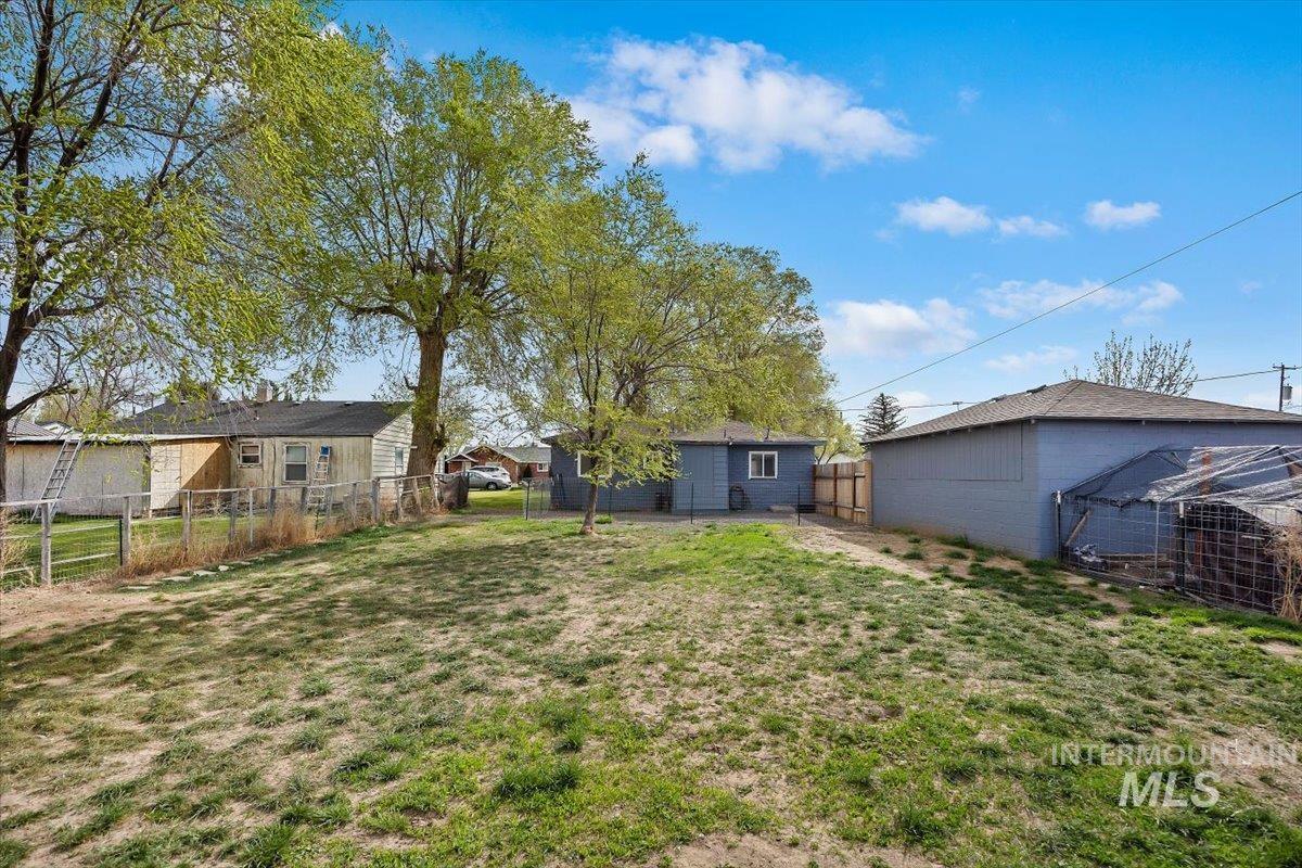 429 Wakefield St., Twin Falls, Idaho 83301, 2 Bedrooms, 1 Bathroom, Residential For Sale, Price $209,900,MLS 98980169