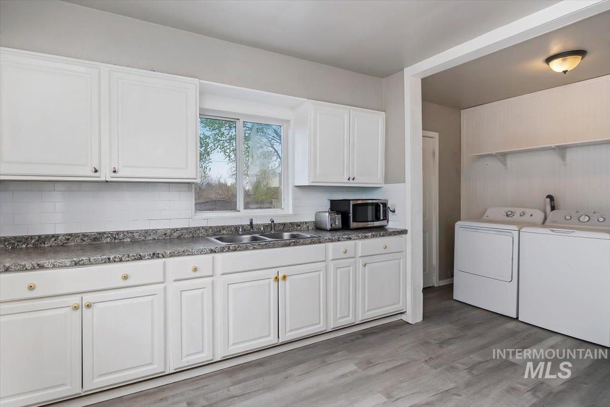 429 Wakefield St., Twin Falls, Idaho 83301, 2 Bedrooms, 1 Bathroom, Residential For Sale, Price $209,900,MLS 98980169