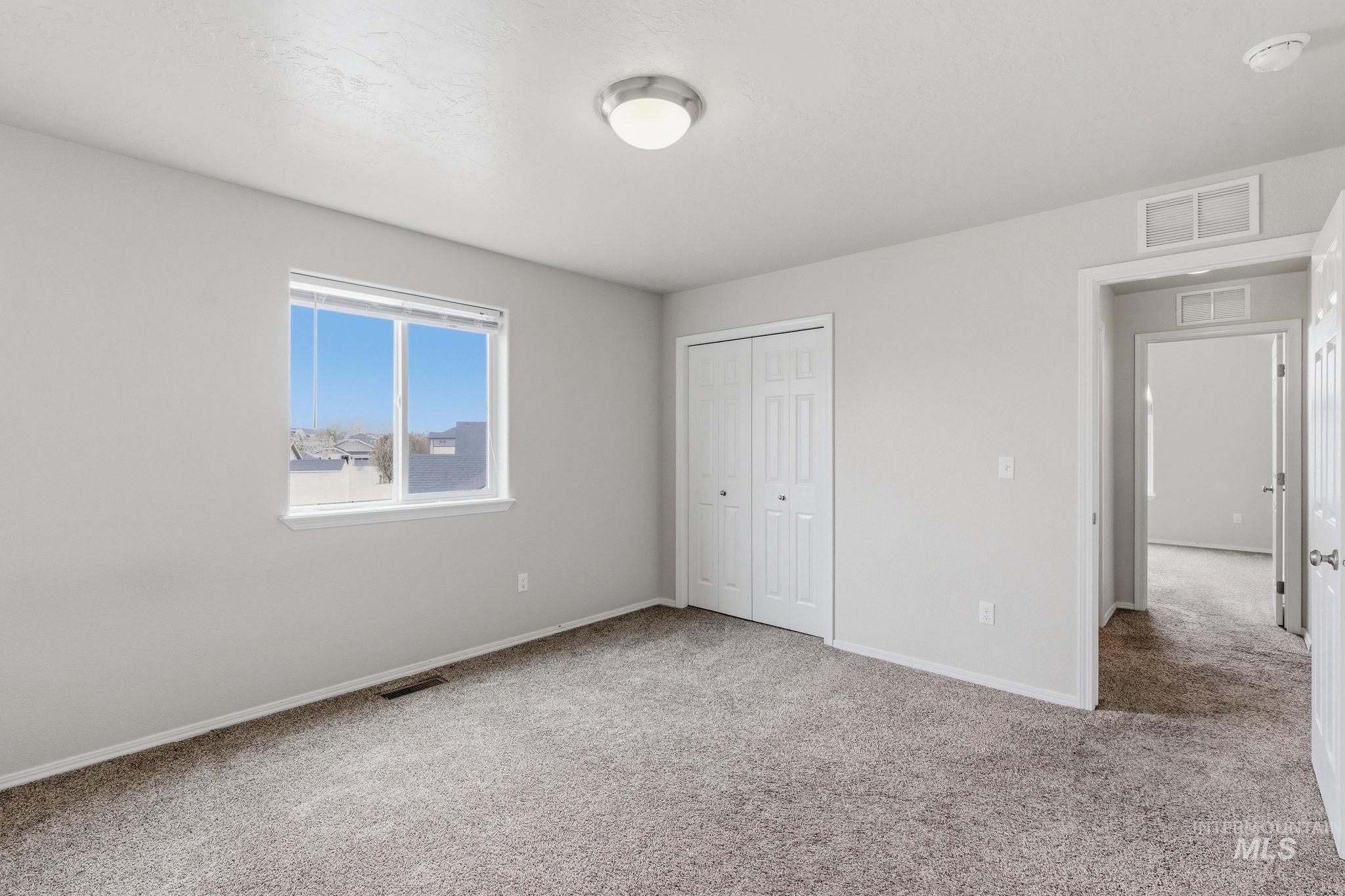 1980 W Turquoise Dr., Kuna, Idaho 83634, 6 Bedrooms, 3.5 Bathrooms, Residential For Sale, Price $537,900,MLS 98980172