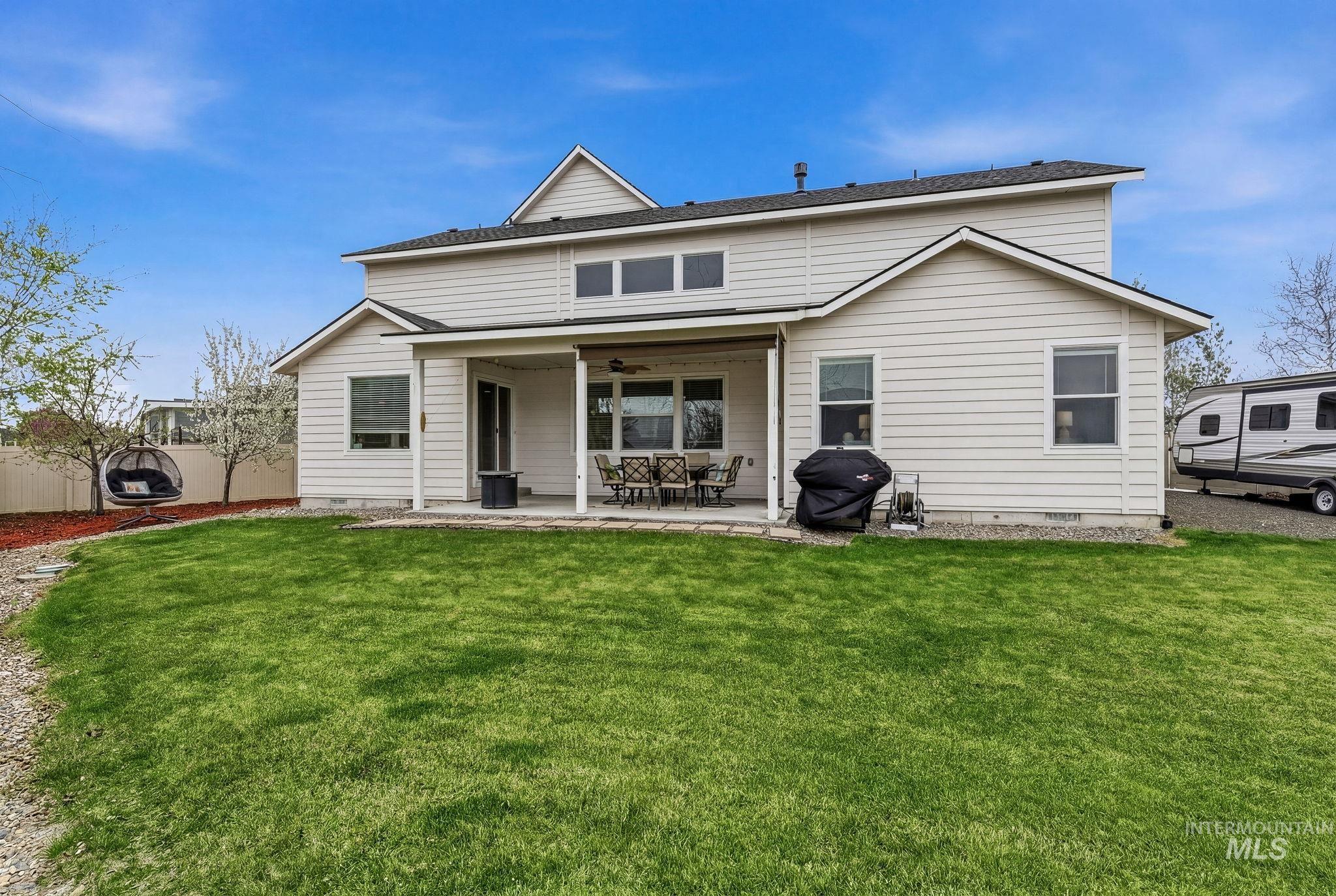 1980 W Turquoise Dr., Kuna, Idaho 83634, 6 Bedrooms, 3.5 Bathrooms, Residential For Sale, Price $537,900,MLS 98980172