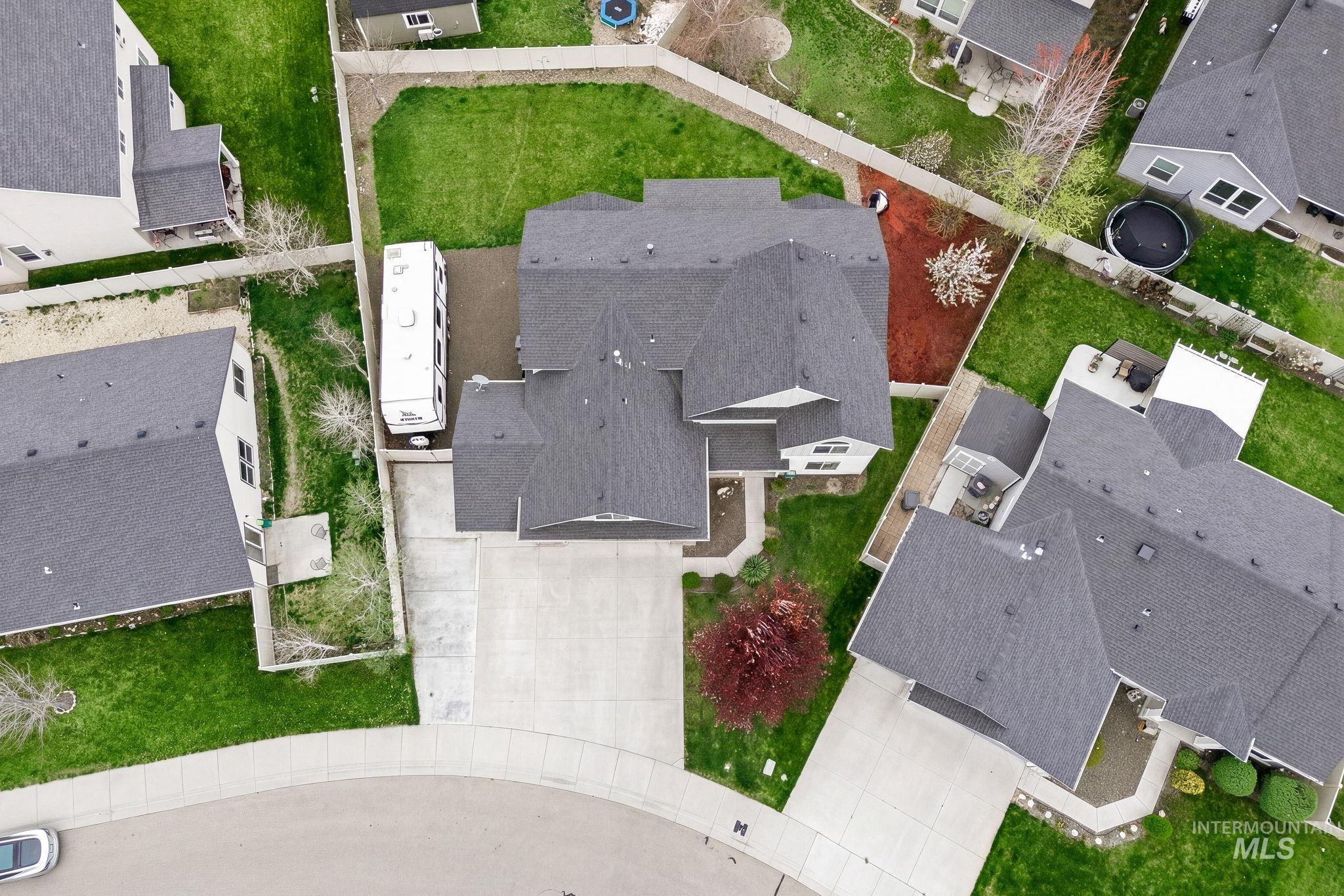 1980 W Turquoise Dr., Kuna, Idaho 83634, 6 Bedrooms, 3.5 Bathrooms, Residential For Sale, Price $537,900,MLS 98980172