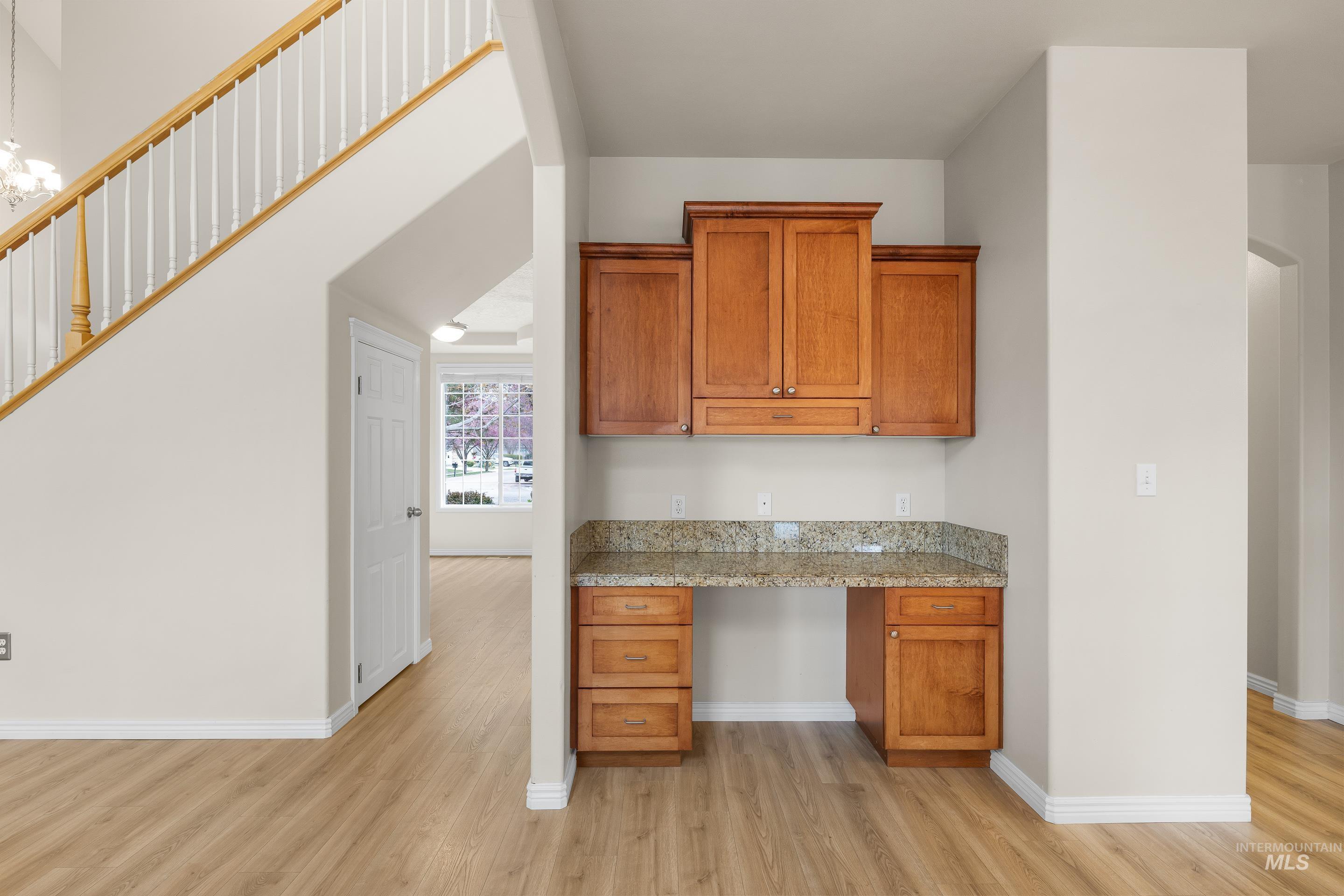 4481 N Diamond Creek, Meridian, Idaho 83646, 4 Bedrooms, 2.5 Bathrooms, Residential For Sale, Price $635,000,MLS 98980174