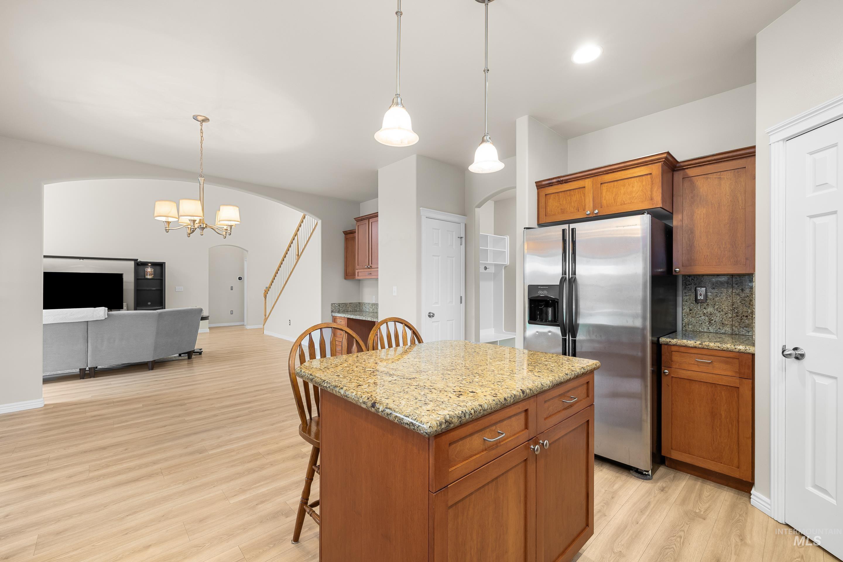 4481 N Diamond Creek, Meridian, Idaho 83646, 4 Bedrooms, 2.5 Bathrooms, Residential For Sale, Price $635,000,MLS 98980174