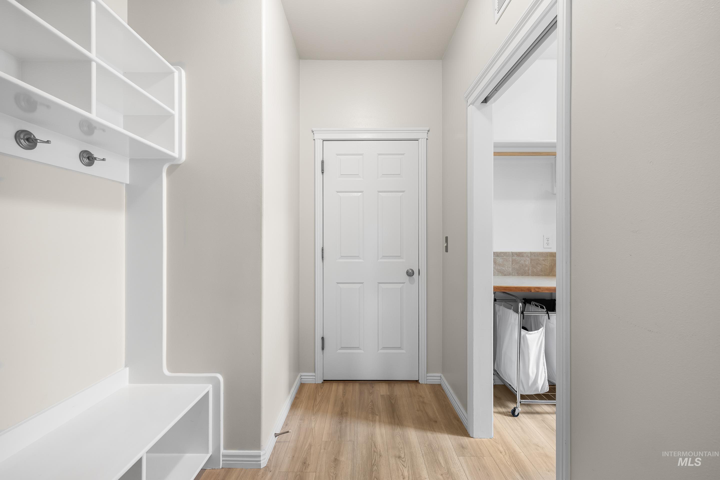 4481 N Diamond Creek, Meridian, Idaho 83646, 4 Bedrooms, 2.5 Bathrooms, Residential For Sale, Price $635,000,MLS 98980174