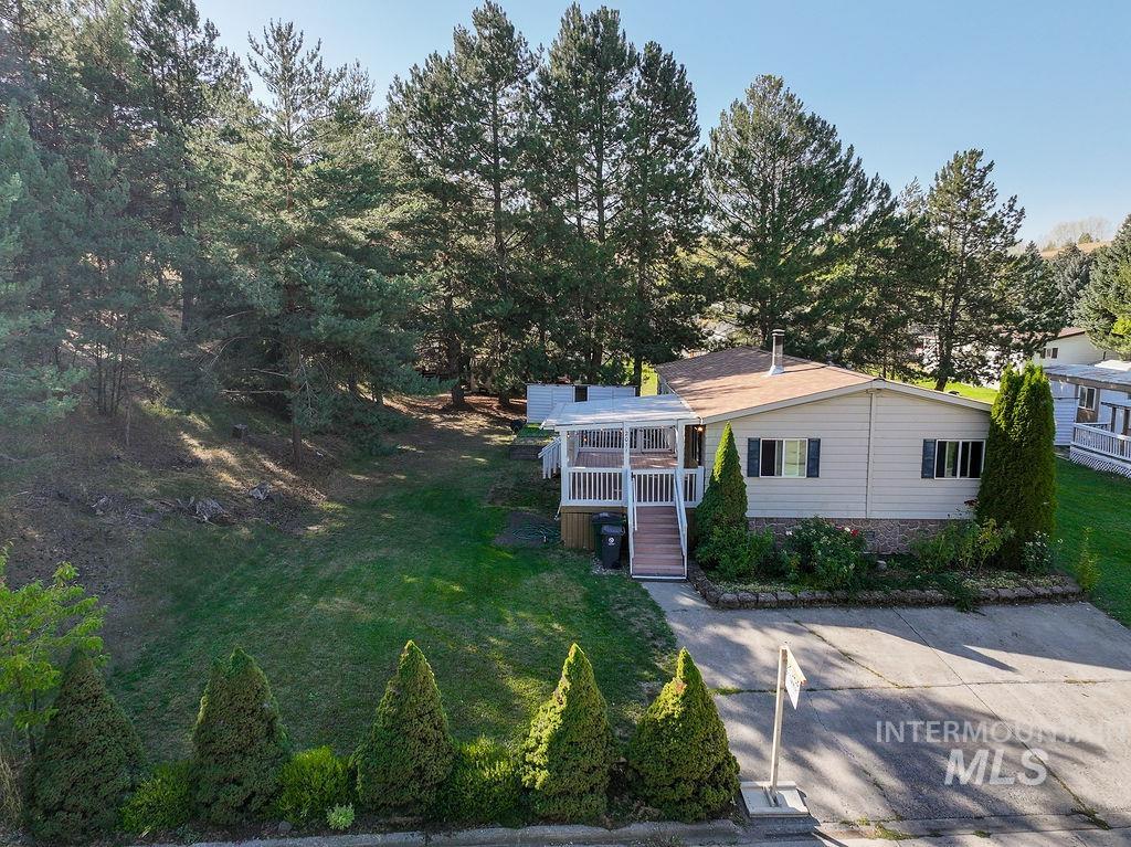 609 N Almon St, Moscow, Idaho 83843, 3 Bedrooms, 2 Bathrooms, Residential For Sale, Price $145,000,MLS 98980175