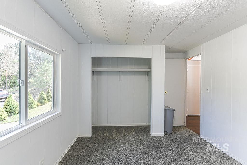 609 N Almon St, Moscow, Idaho 83843, 3 Bedrooms, 2 Bathrooms, Residential For Sale, Price $145,000,MLS 98980175