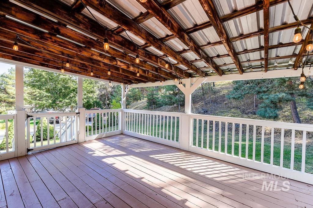 609 N Almon St, Moscow, Idaho 83843, 3 Bedrooms, 2 Bathrooms, Residential For Sale, Price $145,000,MLS 98980175