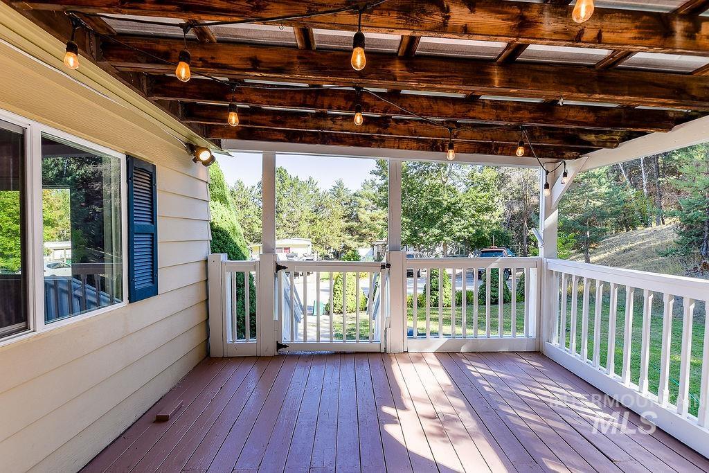 609 N Almon St, Moscow, Idaho 83843, 3 Bedrooms, 2 Bathrooms, Residential For Sale, Price $145,000,MLS 98980175