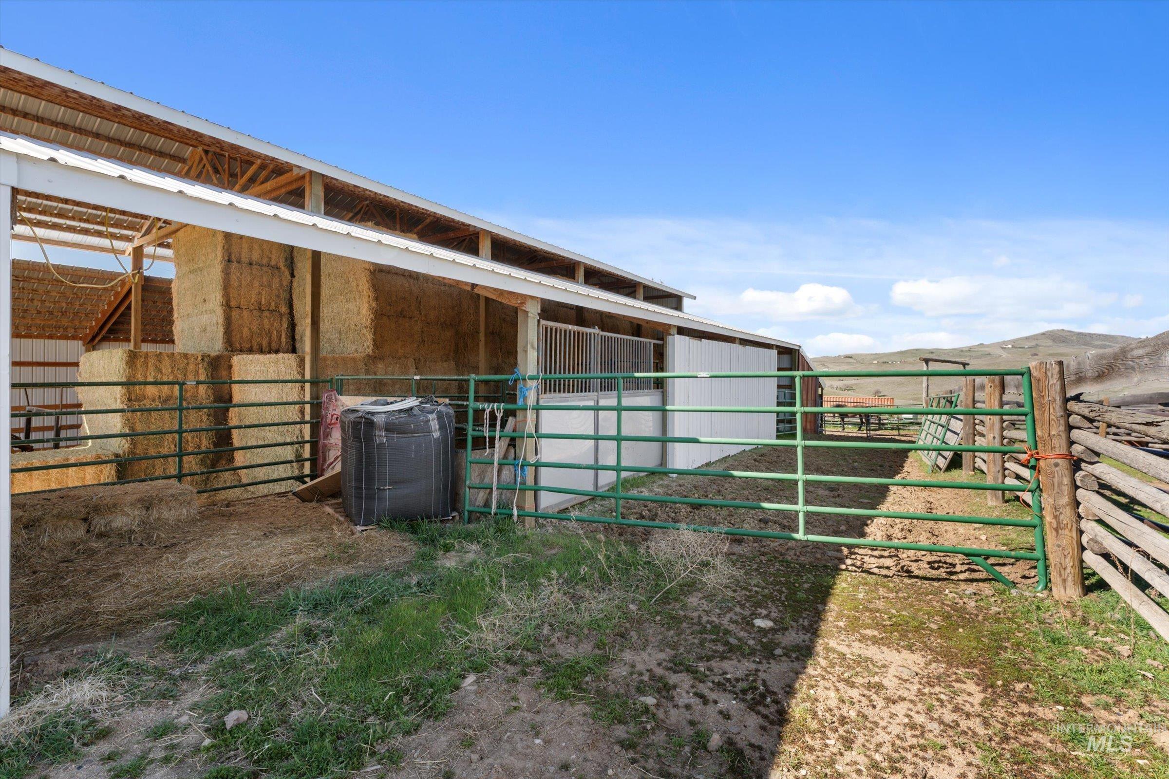 11555 Liberty Rd, Sweet, Idaho 83670, 2 Bedrooms, 1 Bathroom, Residential For Sale, Price $6,399,999,MLS 98980177