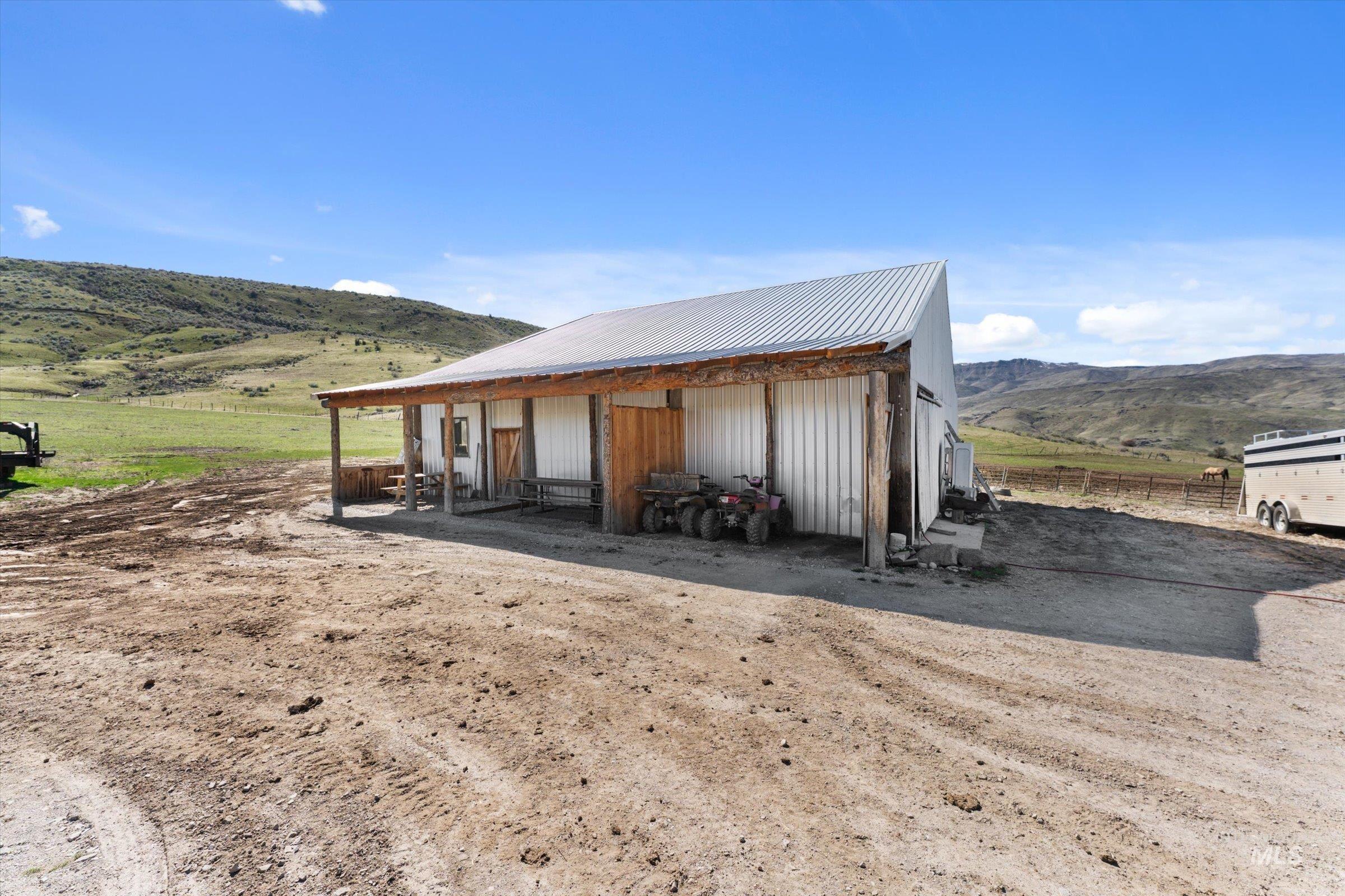 11555 Liberty Rd, Sweet, Idaho 83670, 2 Bedrooms, 1 Bathroom, Residential For Sale, Price $6,399,999,MLS 98980177
