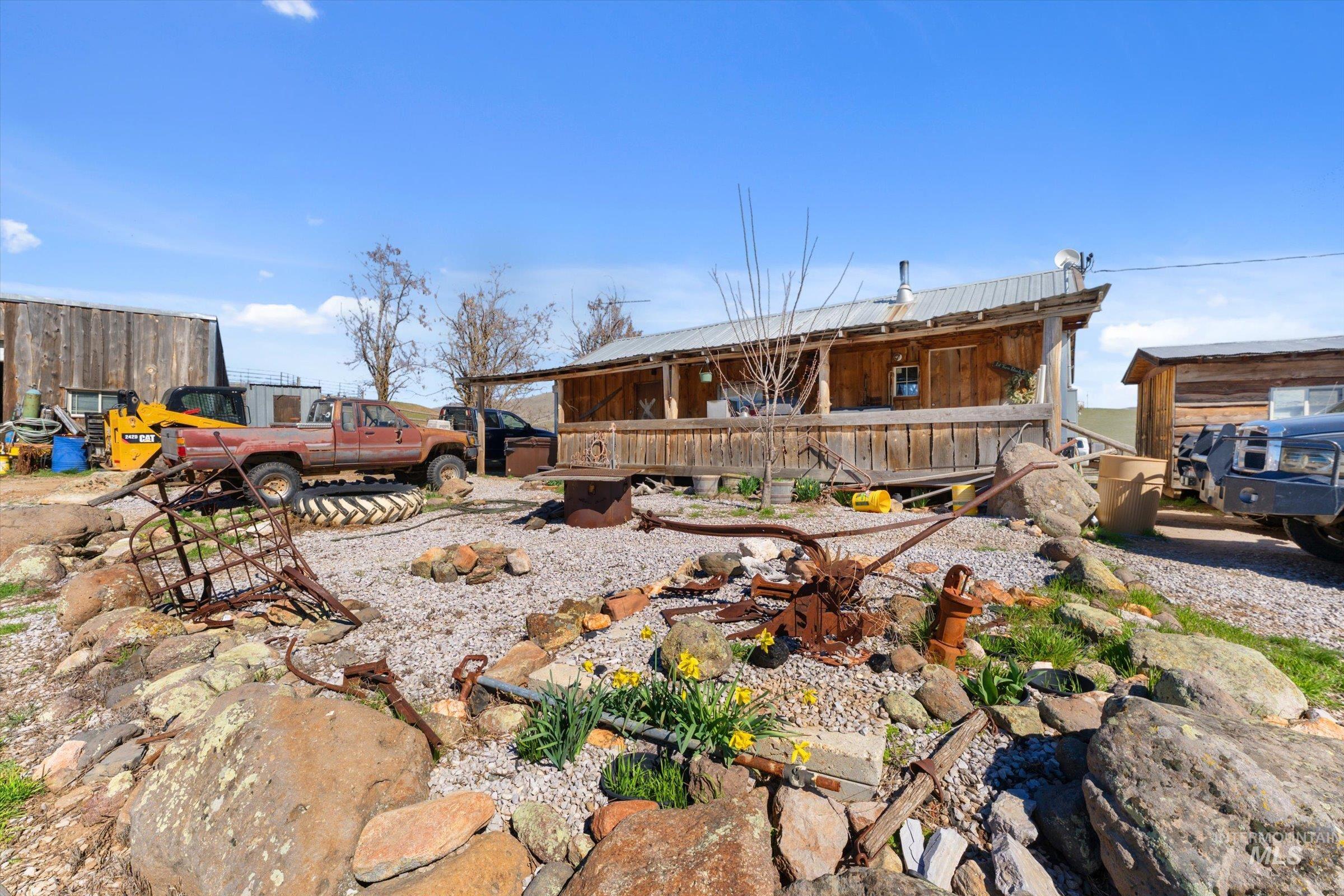 11555 Liberty Rd, Sweet, Idaho 83670, 2 Bedrooms, 1 Bathroom, Residential For Sale, Price $6,399,999,MLS 98980177