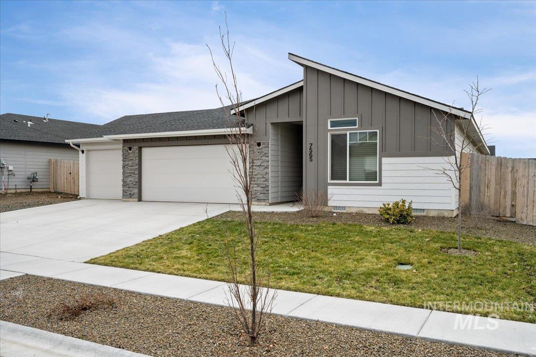 7565 E Bratton Dr., Nampa, Idaho 83687-5631, 4 Bedrooms, 2 Bathrooms, Residential For Sale, Price $460,000,MLS 98980182