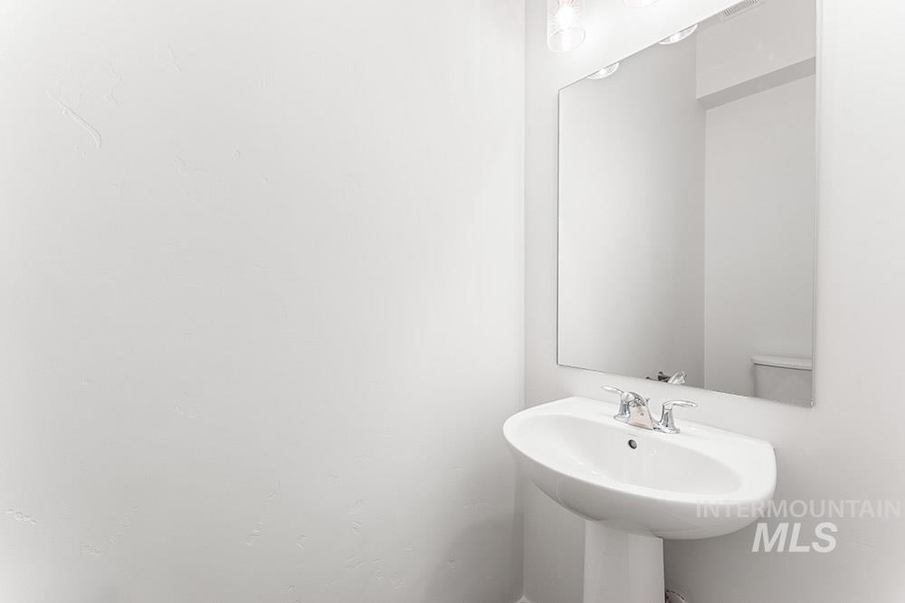 1627 N Impreza Ln, Boise, Idaho 83713, 4 Bedrooms, 3.5 Bathrooms, Residential For Sale, Price $439,900,MLS 98980183