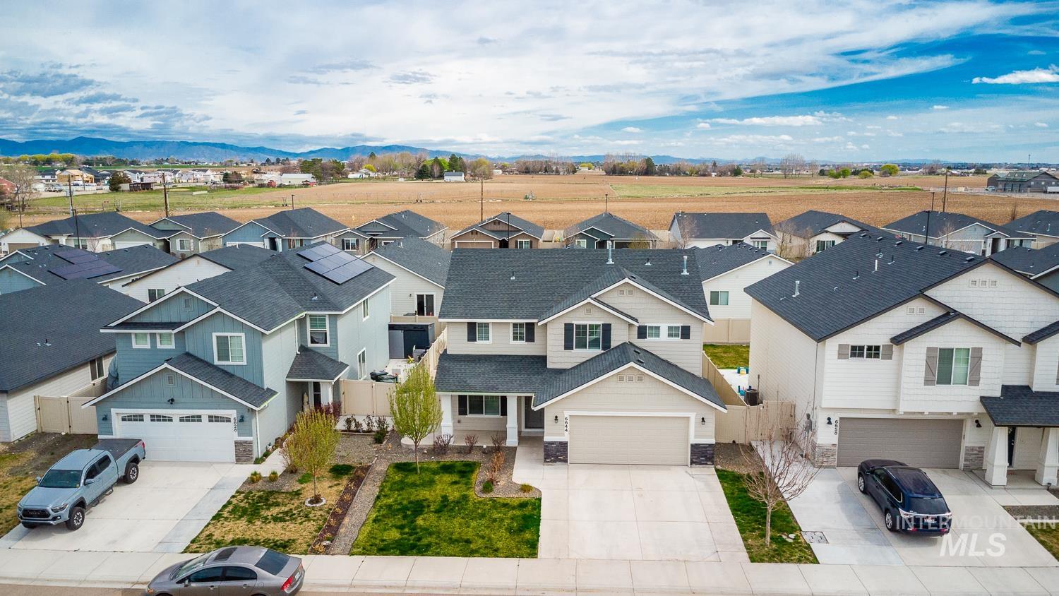 6644 S Nordean Ave, Meridian, Idaho 83642, 4 Bedrooms, 2.5 Bathrooms, Residential For Sale, Price $469,000,MLS 98980185