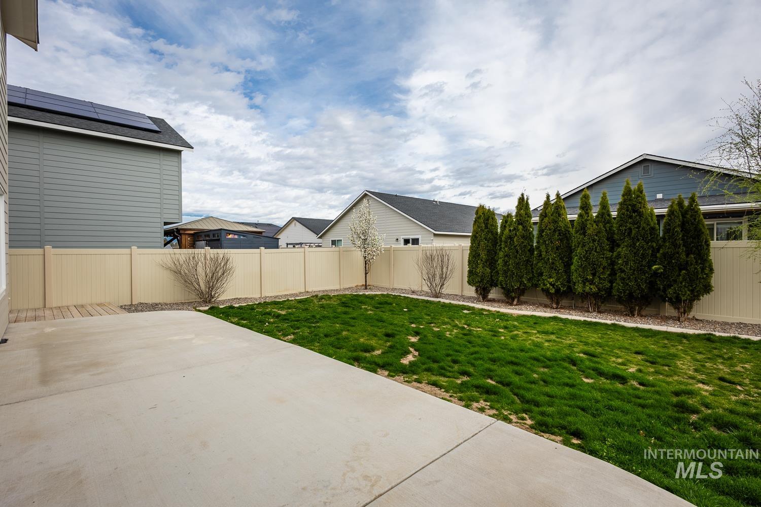 6644 S Nordean Ave, Meridian, Idaho 83642, 4 Bedrooms, 2.5 Bathrooms, Residential For Sale, Price $469,000,MLS 98980185