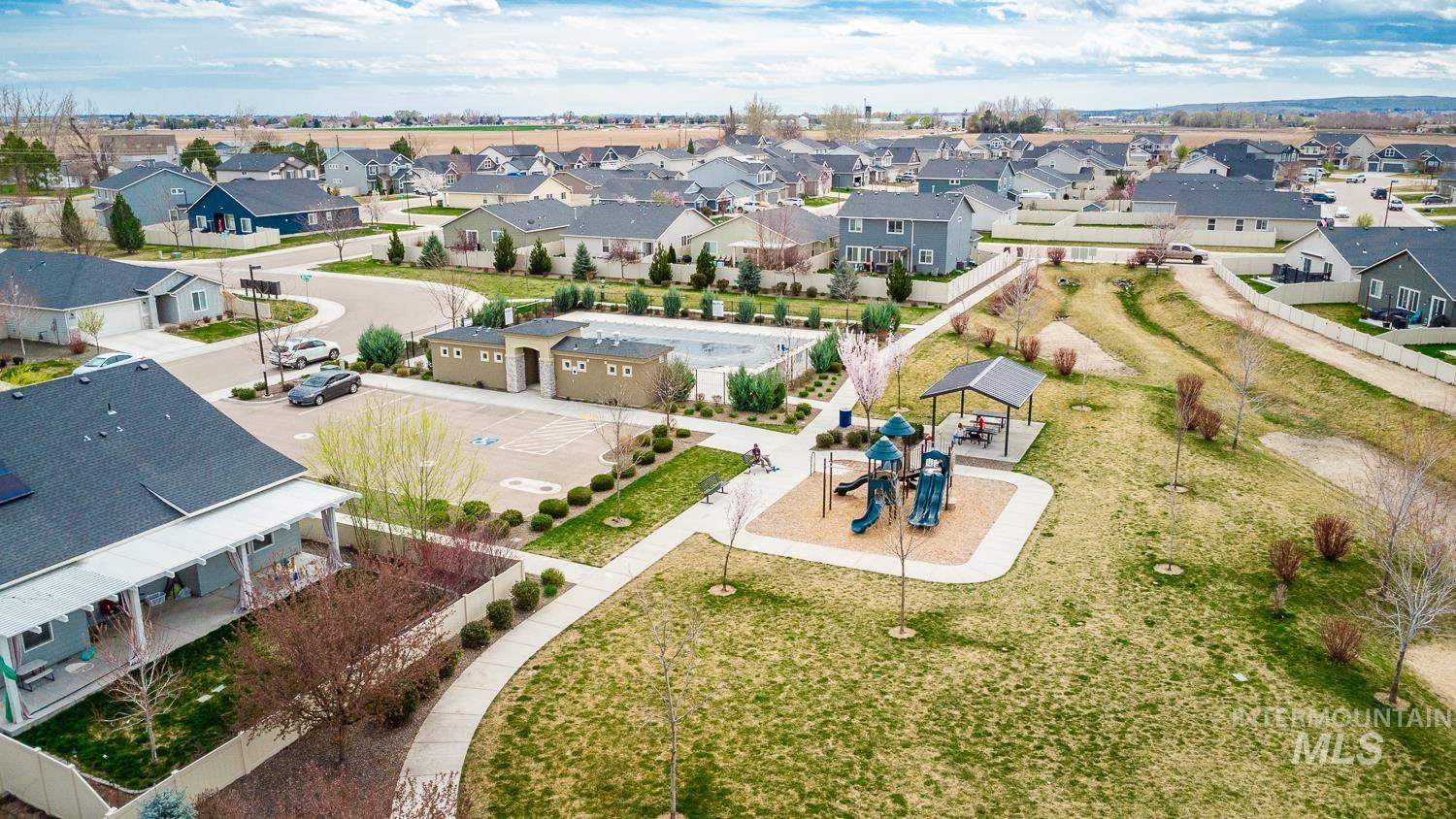 6644 S Nordean Ave, Meridian, Idaho 83642, 4 Bedrooms, 2.5 Bathrooms, Residential For Sale, Price $469,000,MLS 98980185