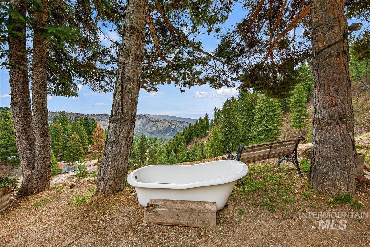 239 Tollgate Rd, Boise, Idaho 83716, 2 Bedrooms, 1 Bathroom, Residential For Sale, Price $750,000,MLS 98980186