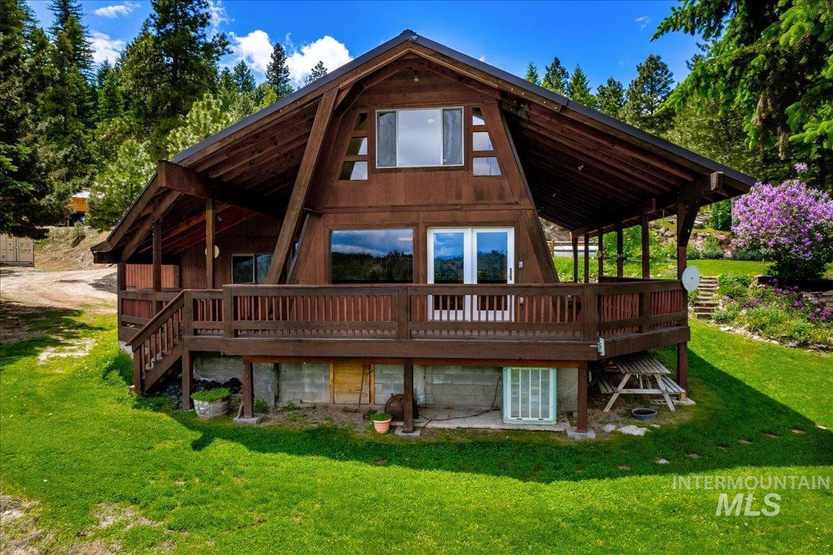 239 Tollgate Rd, Boise, Idaho 83716, 2 Bedrooms, 1 Bathroom, Residential For Sale, Price $750,000,MLS 98980186