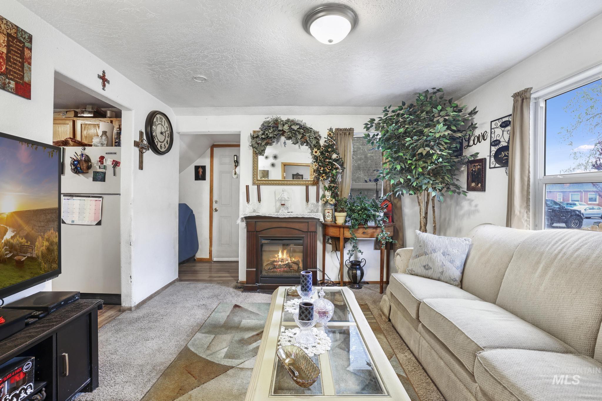 160 Monroe Street, Twin Falls, Idaho 83301, 2 Bedrooms, 1 Bathroom, Residential For Sale, Price $179,900,MLS 98980187