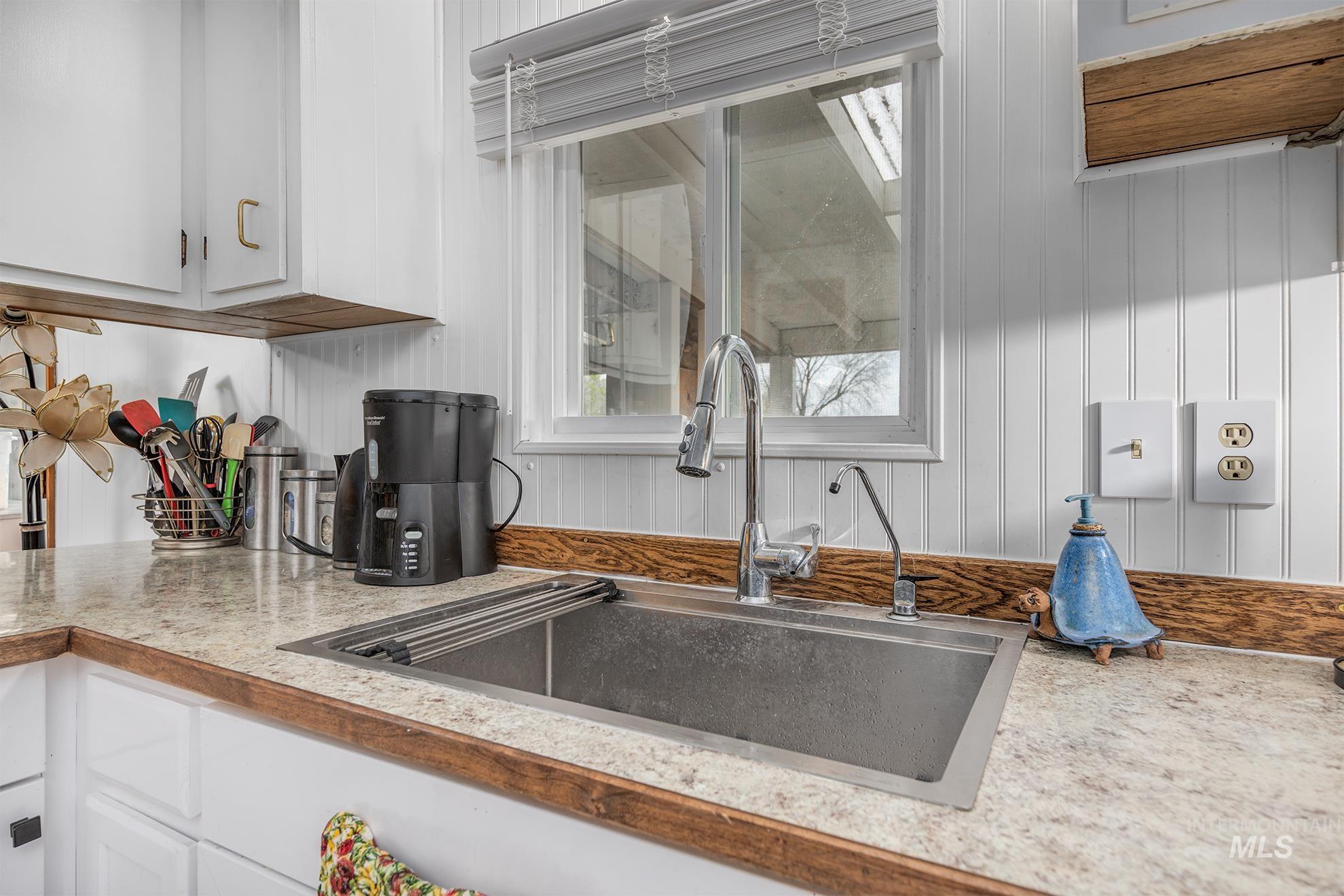 3315 NW 7th Ave, Ontario, Oregon 97914, 3 Bedrooms, 1 Bathroom, Residential For Sale, Price $269,000,MLS 98980189