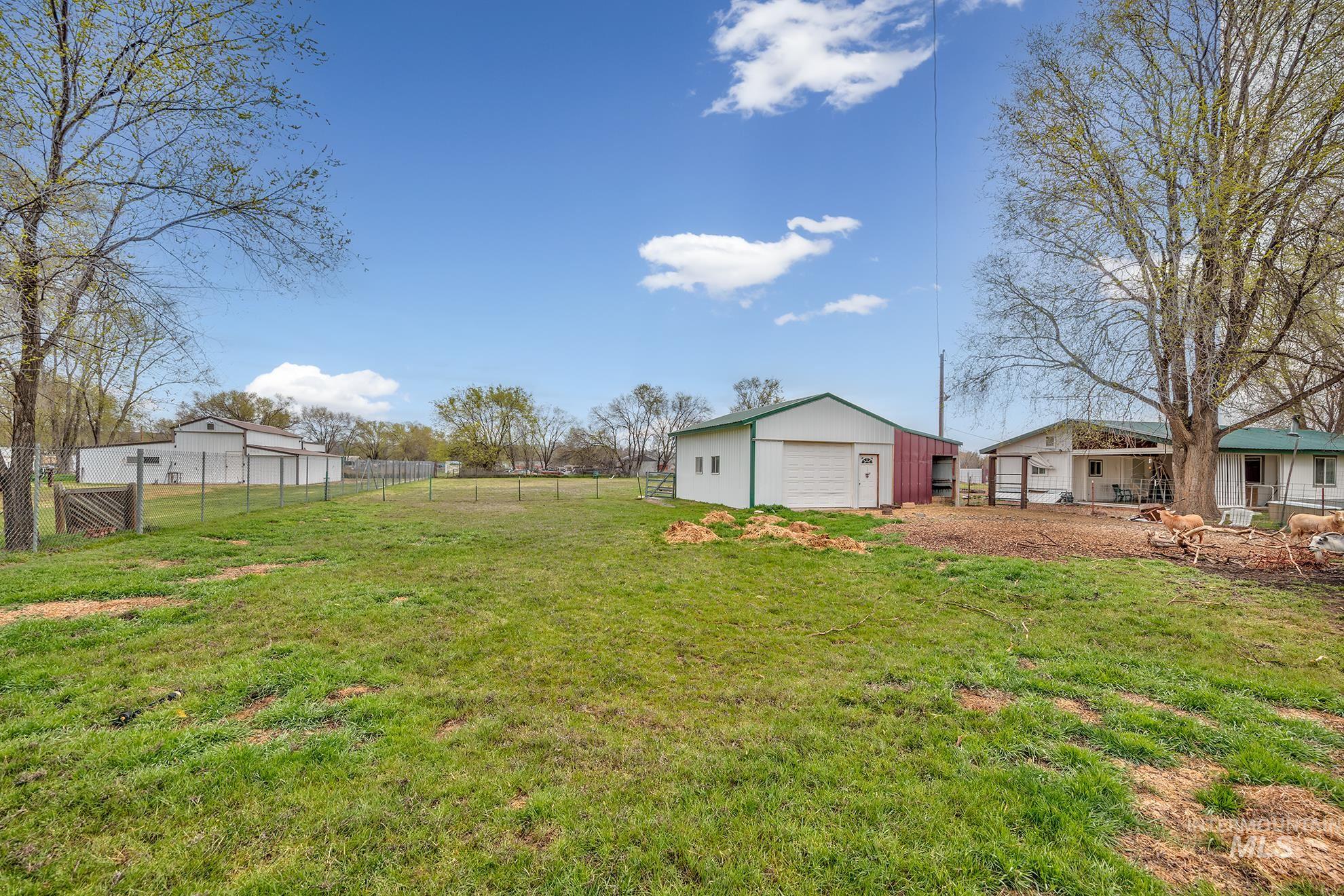 3315 NW 7th Ave, Ontario, Oregon 97914, 3 Bedrooms, 1 Bathroom, Residential For Sale, Price $269,000,MLS 98980189