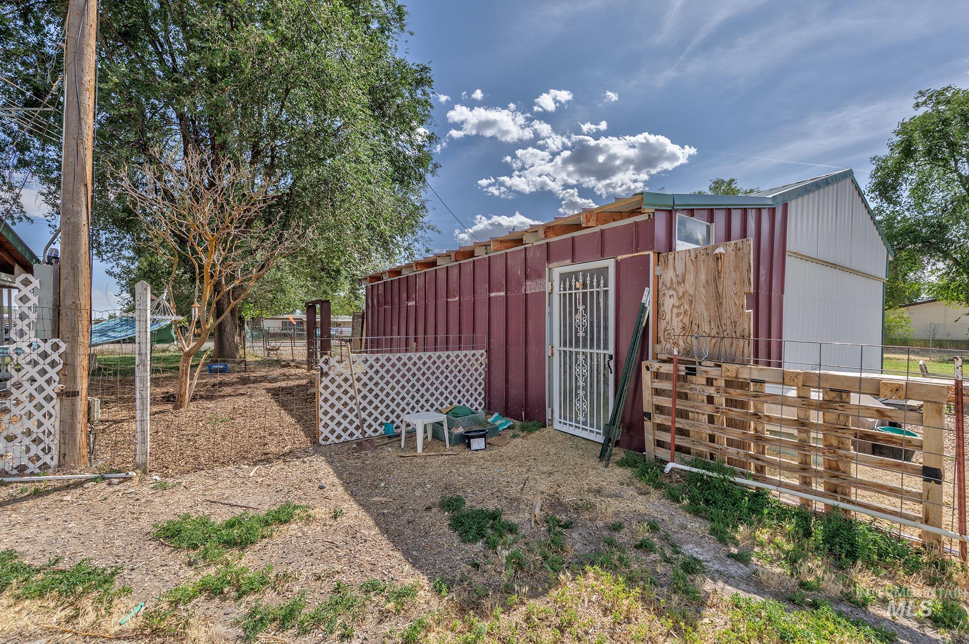 3315 NW 7th Ave, Ontario, Oregon 97914, 3 Bedrooms, 1 Bathroom, Residential For Sale, Price $229,000, 98980189