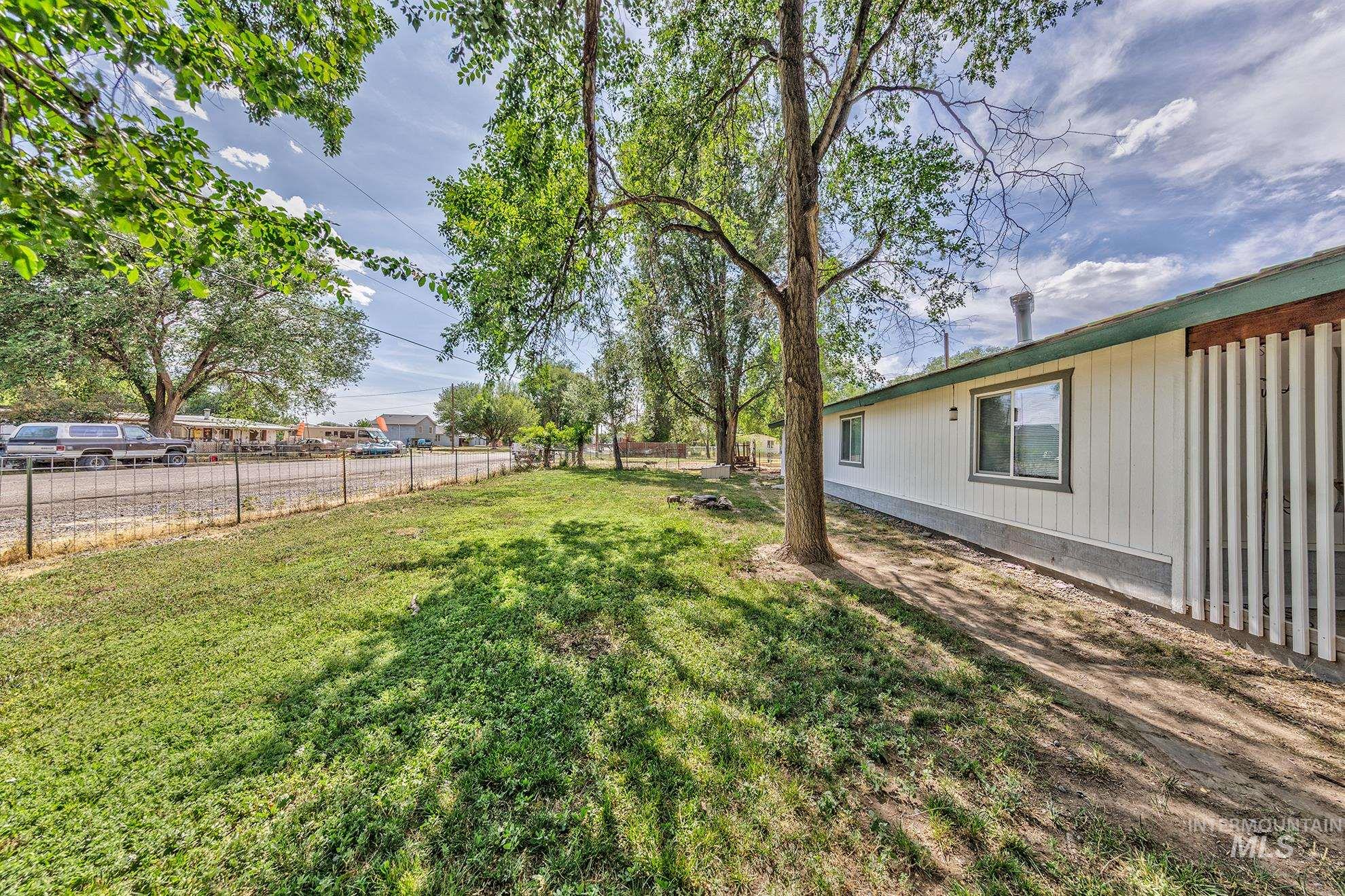 3315 NW 7th Ave, Ontario, Oregon 97914, 3 Bedrooms, 1 Bathroom, Residential For Sale, Price $269,000,MLS 98980189