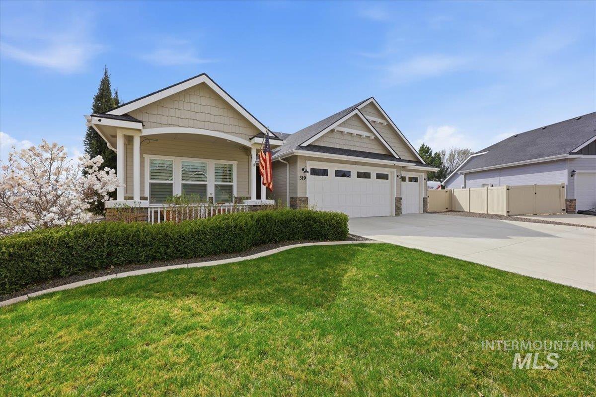 319 Sunderland St, Caldwell, Idaho 83605, 3 Bedrooms, 2 Bathrooms, Residential For Sale, Price $585,000,MLS 98980191