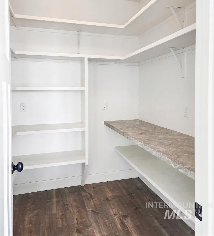 319 Sunderland St, Caldwell, Idaho 83605, 3 Bedrooms, 2 Bathrooms, Residential For Sale, Price $585,000,MLS 98980191