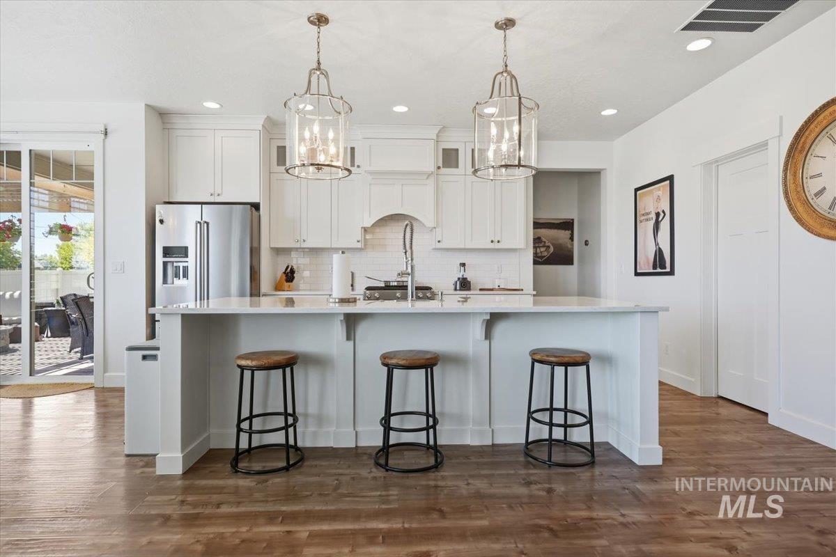319 Sunderland St, Caldwell, Idaho 83605, 3 Bedrooms, 2 Bathrooms, Residential For Sale, Price $585,000, 98980191