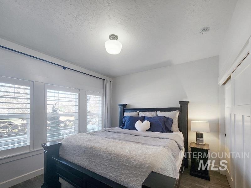 319 Sunderland St, Caldwell, Idaho 83605, 3 Bedrooms, 2 Bathrooms, Residential For Sale, Price $585,000,MLS 98980191