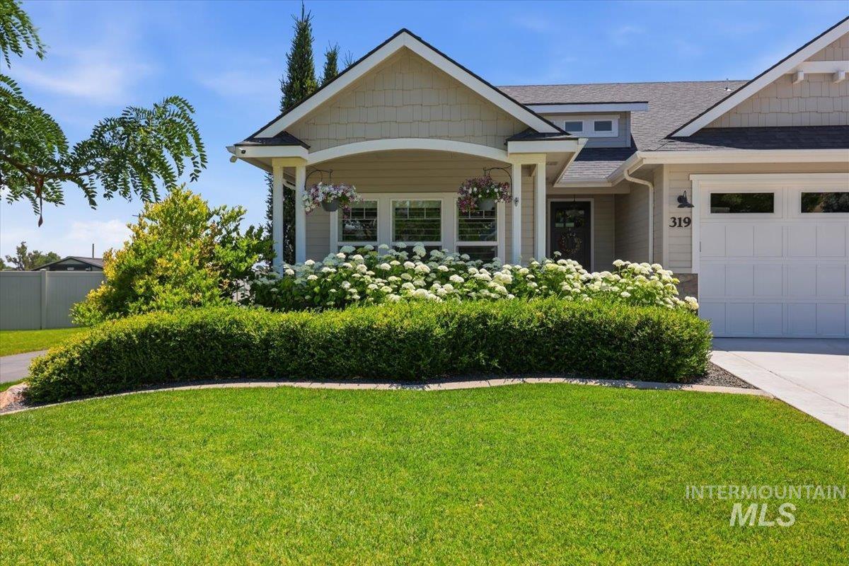 319 Sunderland St, Caldwell, Idaho 83605, 3 Bedrooms, 2 Bathrooms, Residential For Sale, Price $585,000, 98980191