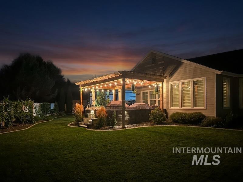 319 Sunderland St, Caldwell, Idaho 83605, 3 Bedrooms, 2 Bathrooms, Residential For Sale, Price $585,000,MLS 98980191