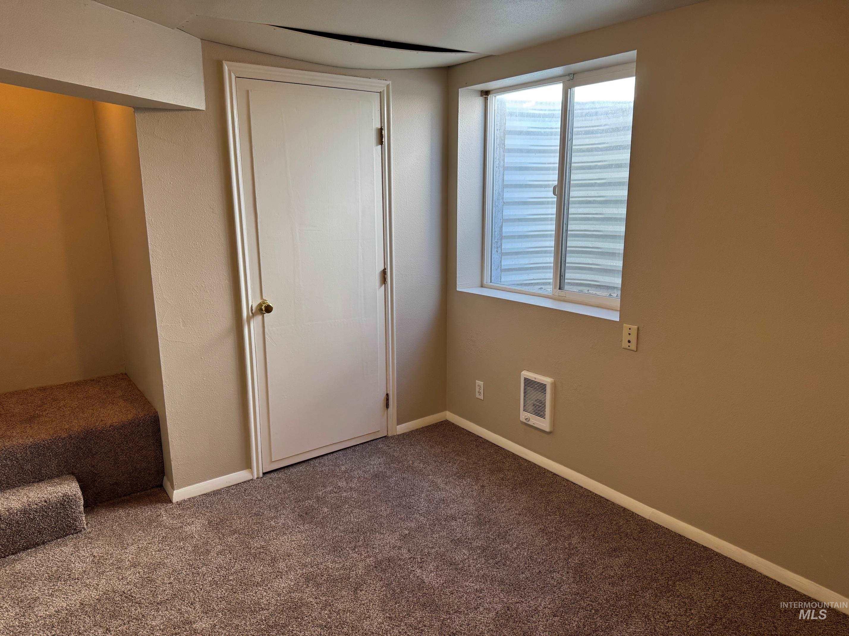 931 S Fillmore, Jerome, Idaho 83338, 2 Bedrooms, 1 Bathroom, Residential For Sale, Price $235,000,MLS 98980192