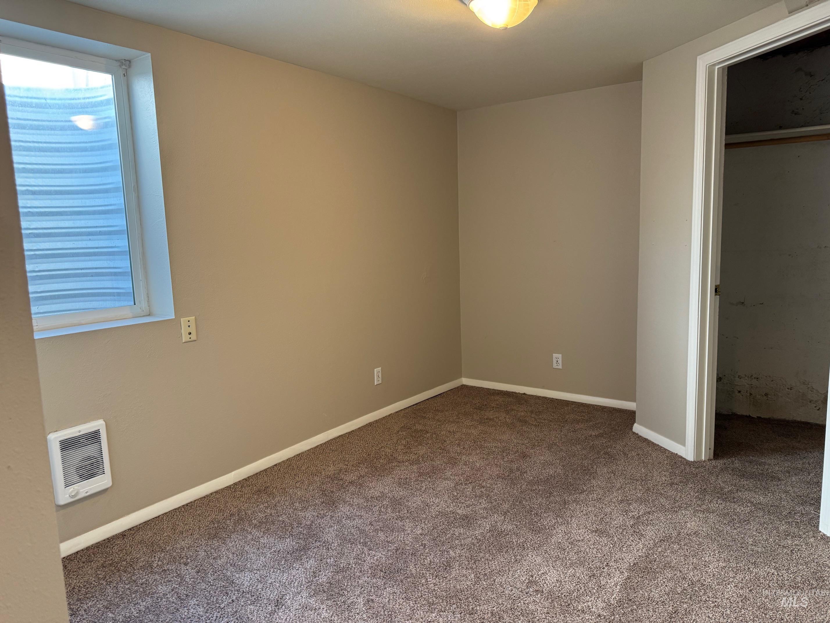 931 S Fillmore, Jerome, Idaho 83338, 2 Bedrooms, 1 Bathroom, Residential For Sale, Price $215,900, 98980192