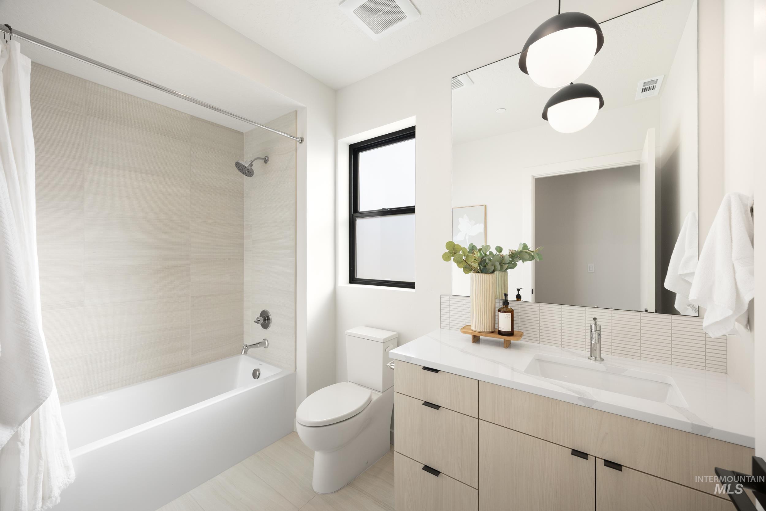 4430 E Haystack St, Boise, Idaho 83716, 3 Bedrooms, 2 Bathrooms, Residential For Sale, Price $584,900,MLS 98980193