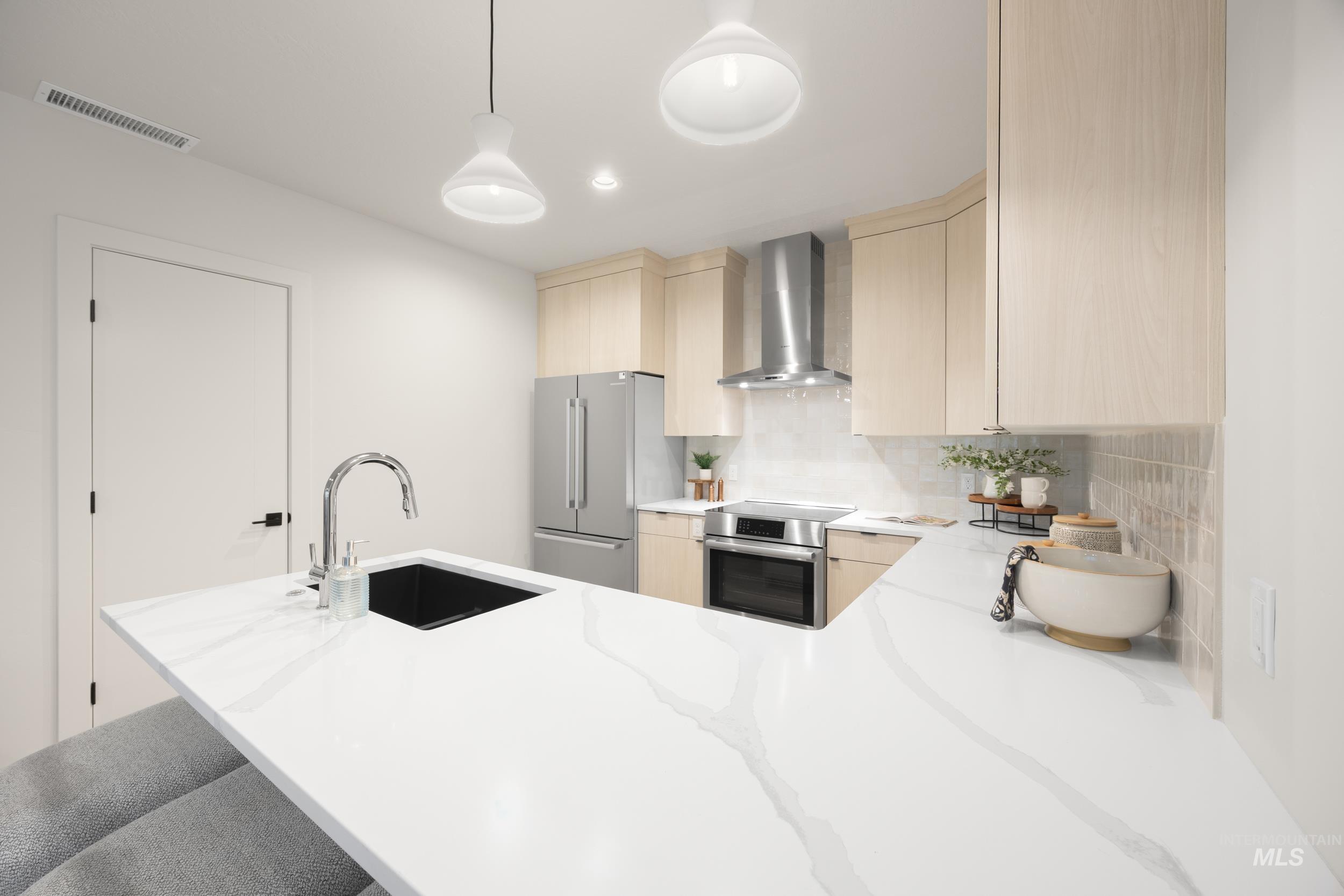 4430 E Haystack St, Boise, Idaho 83716, 3 Bedrooms, 2 Bathrooms, Residential For Sale, Price $584,900,MLS 98980193