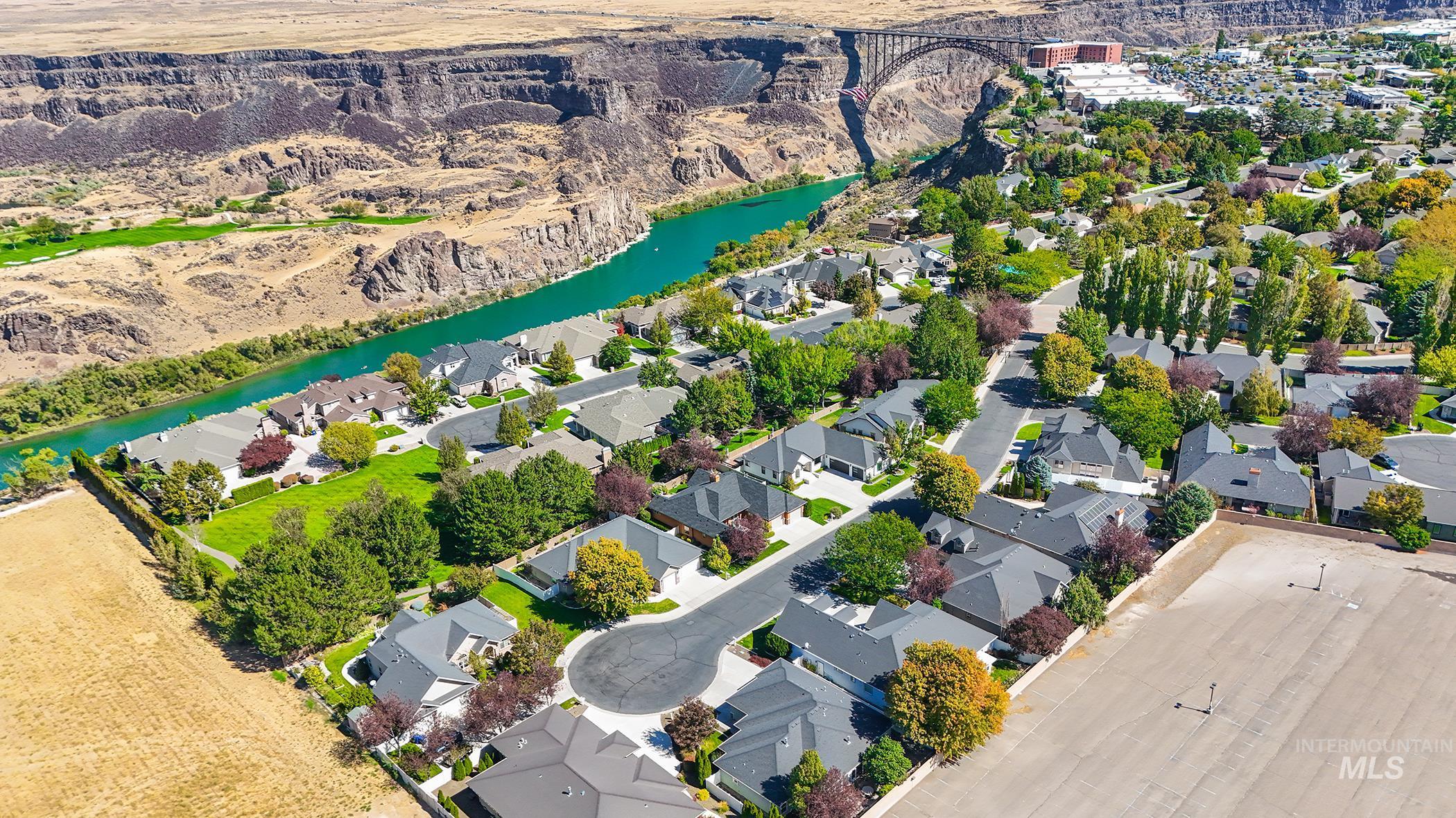 668 Canyon Park Ave, Twin Falls, Idaho 83301, 4 Bedrooms, 3 Bathrooms, Residential For Sale, Price $629,900,MLS 98980194