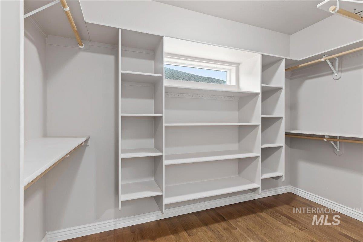 668 Canyon Park Ave, Twin Falls, Idaho 83301, 4 Bedrooms, 3 Bathrooms, Residential For Sale, Price $699,900,MLS 98980194