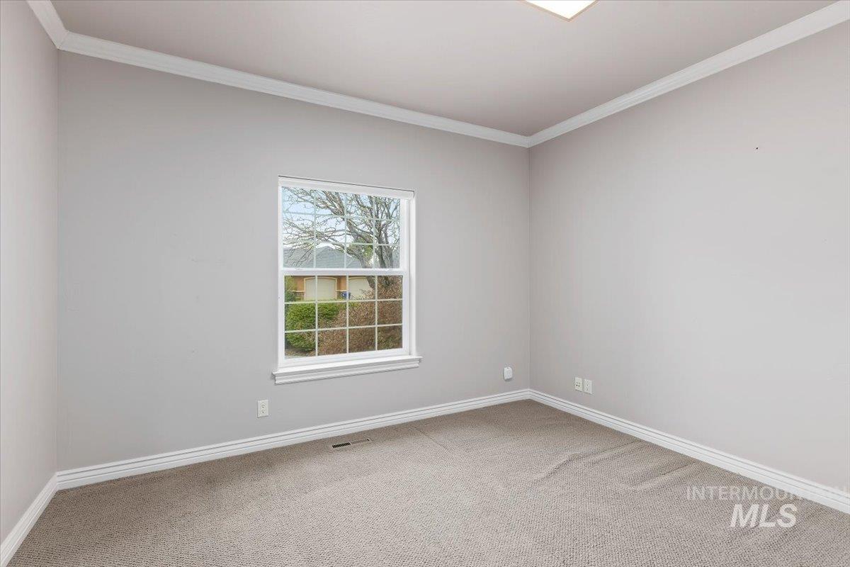 668 Canyon Park Ave, Twin Falls, Idaho 83301, 4 Bedrooms, 3 Bathrooms, Residential For Sale, Price $629,900,MLS 98980194