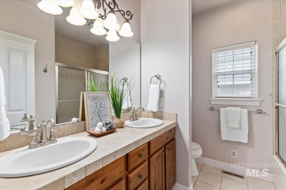 668 Canyon Park Ave, Twin Falls, Idaho 83301, 4 Bedrooms, 3 Bathrooms, Residential For Sale, Price $629,900,MLS 98980194