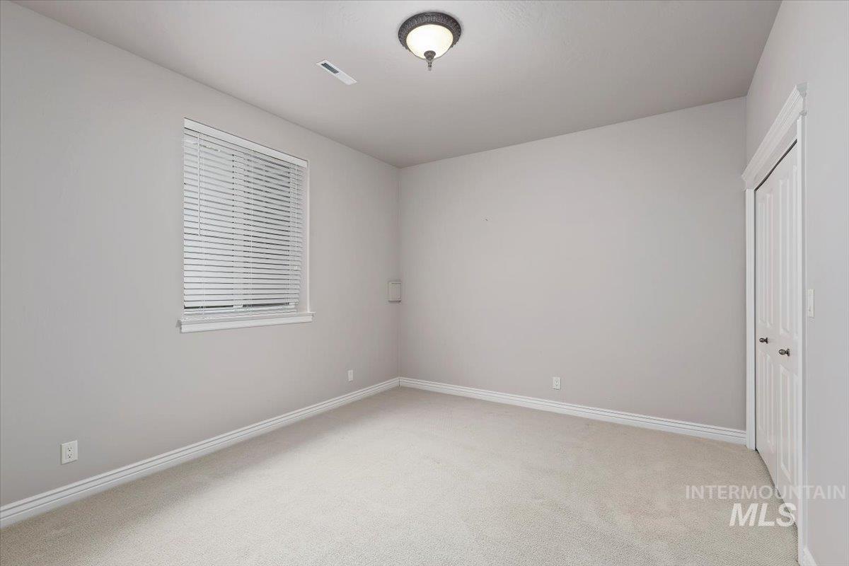 668 Canyon Park Ave, Twin Falls, Idaho 83301, 4 Bedrooms, 3 Bathrooms, Residential For Sale, Price $629,900,MLS 98980194
