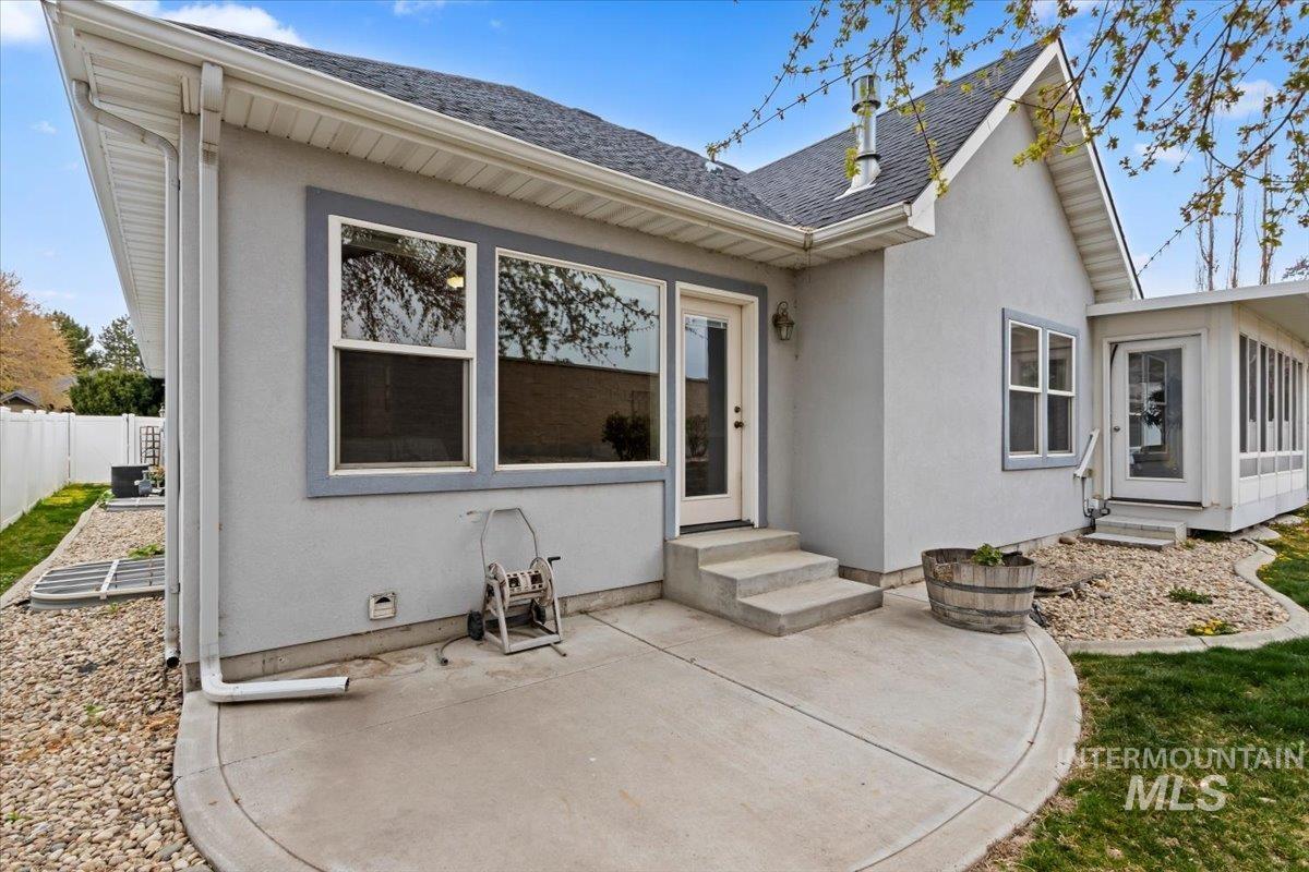 668 Canyon Park Ave, Twin Falls, Idaho 83301, 4 Bedrooms, 3 Bathrooms, Residential For Sale, Price $629,900,MLS 98980194