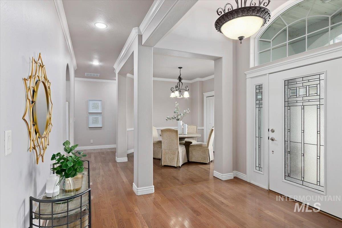 668 Canyon Park Ave, Twin Falls, Idaho 83301, 4 Bedrooms, 3 Bathrooms, Residential For Sale, Price $699,900,MLS 98980194