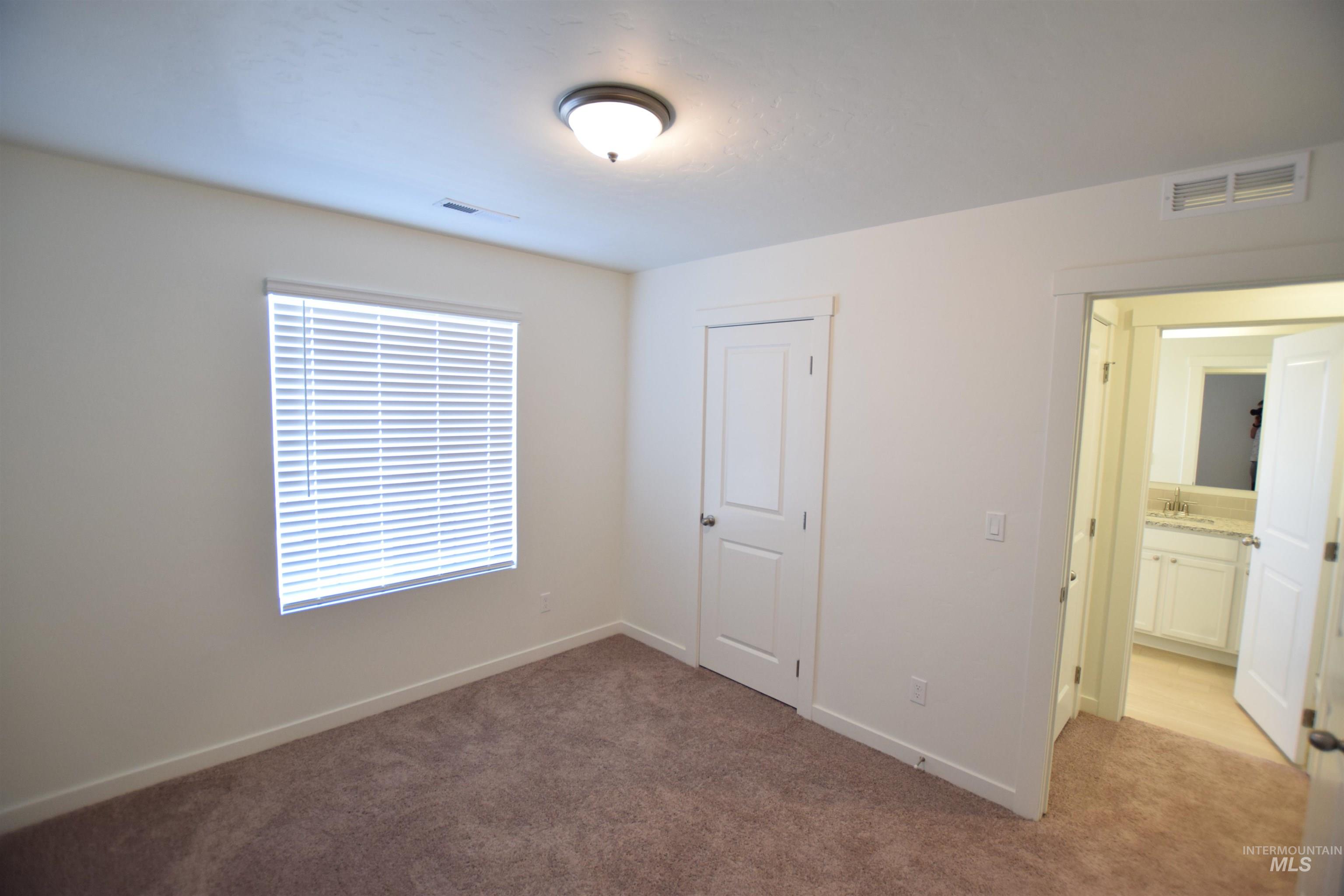 4589 E Vera Cruz St, Nampa, Idaho 83687, 3 Bedrooms, 2.5 Bathrooms, Rental For Rent, Price $2,295,MLS 98980196