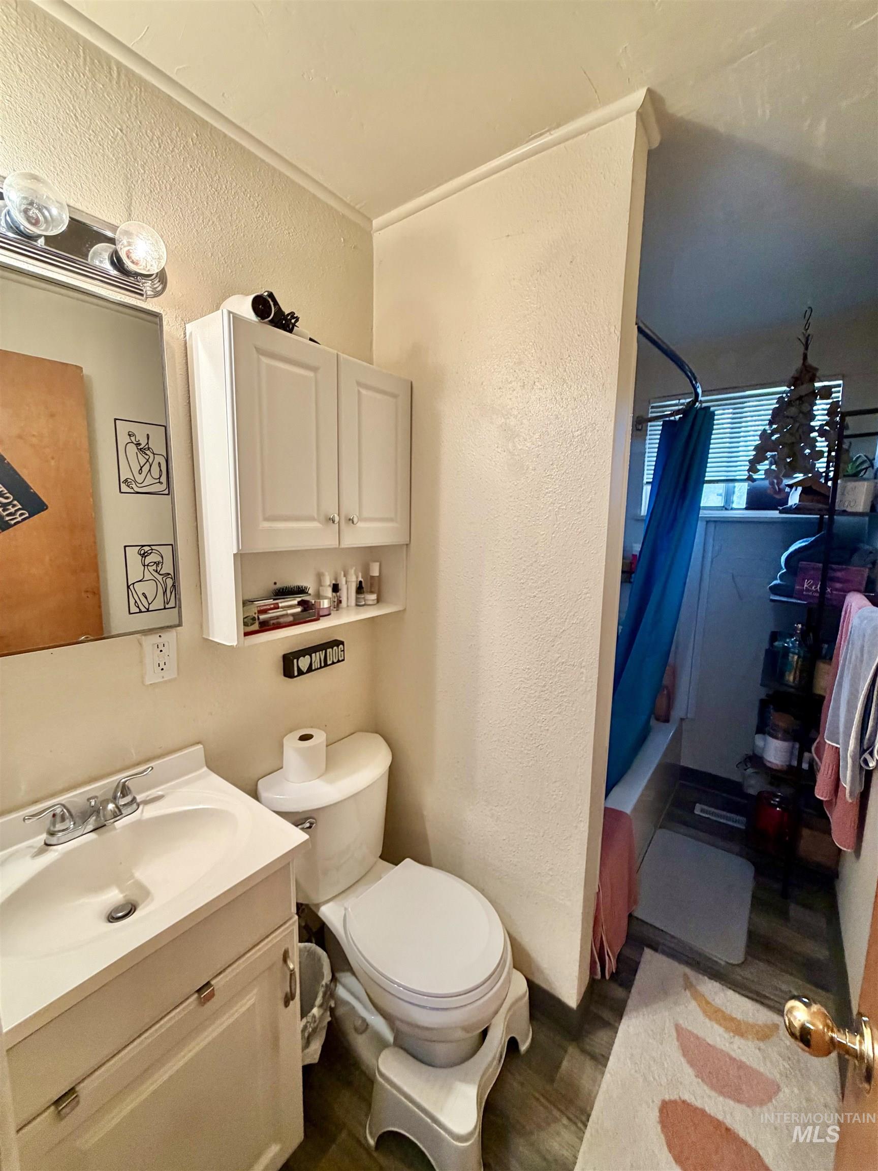 1000-1006 S Shoshone St and 2902 W Edson St, Boise, Idaho 83705, 3 Bedrooms, 1 Bathroom, Residential Income For Sale, Price $1,699,900,MLS 98980199