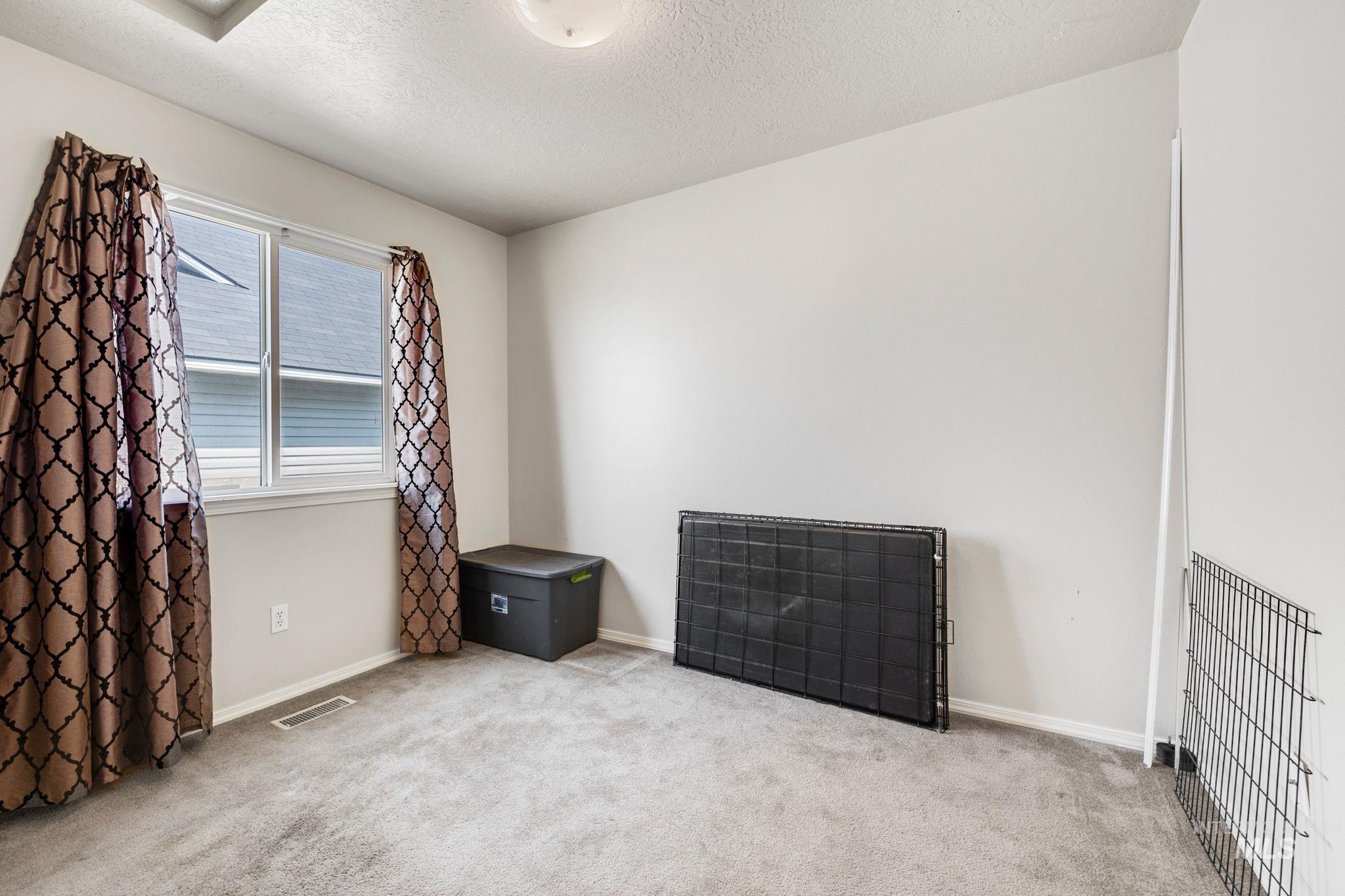 16705 Naito Ave, Caldwell, Idaho 83607, 4 Bedrooms, 2 Bathrooms, Residential For Sale, Price $369,900,MLS 98980202