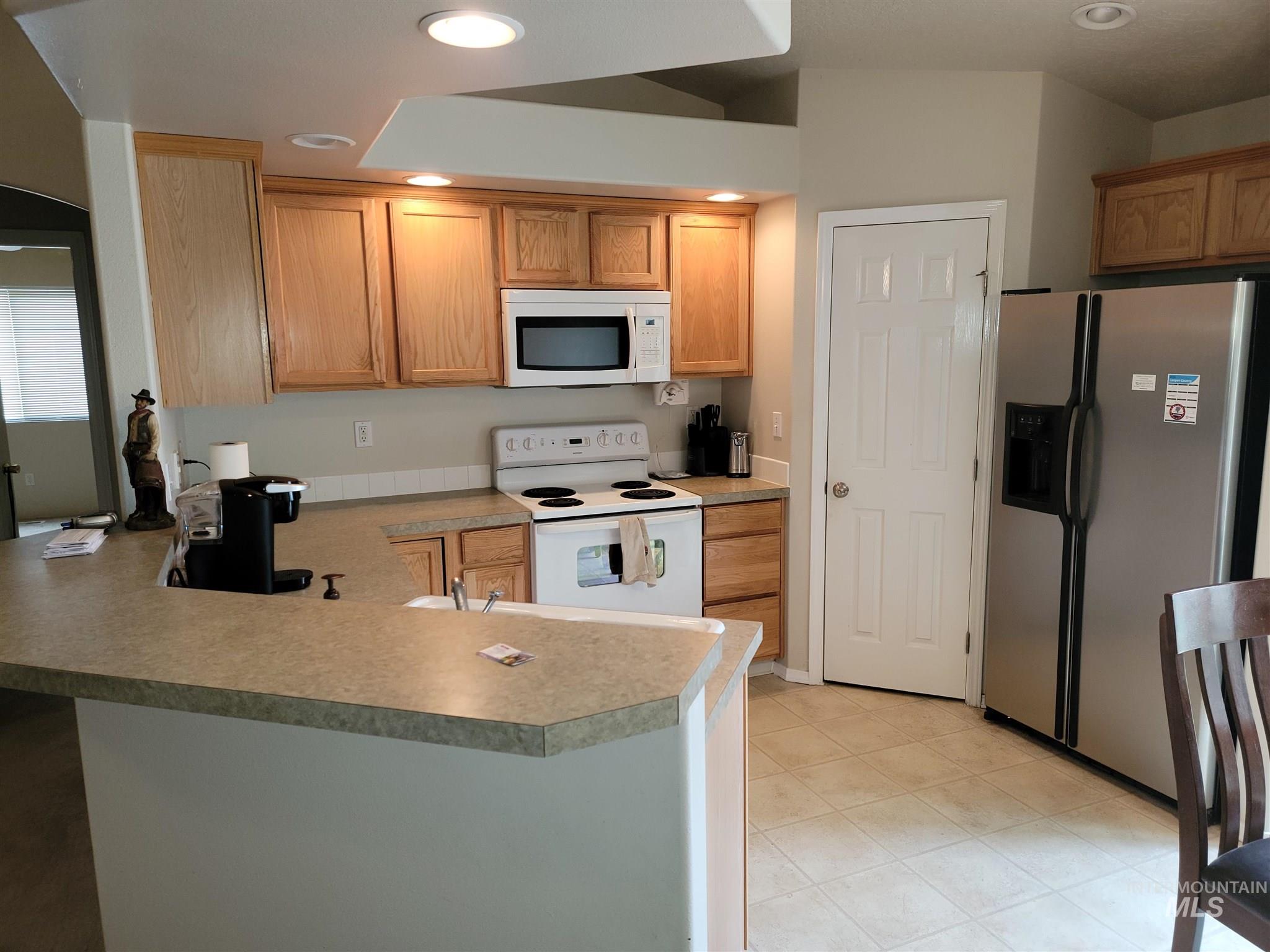 16705 Naito Ave, Caldwell, Idaho 83607, 4 Bedrooms, 2 Bathrooms, Residential For Sale, Price $369,900,MLS 98980202